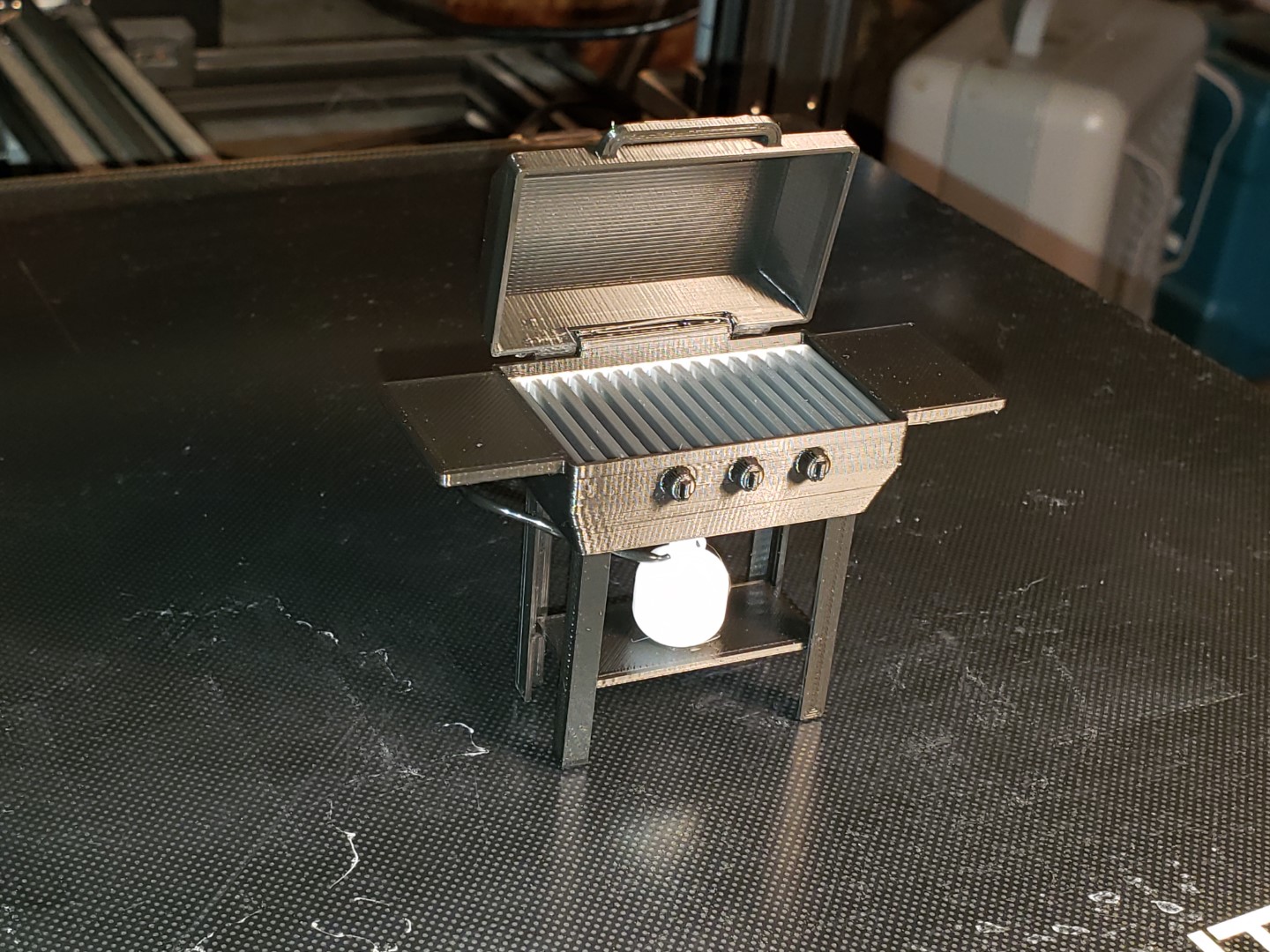 Model Gas Grill for Dioramas