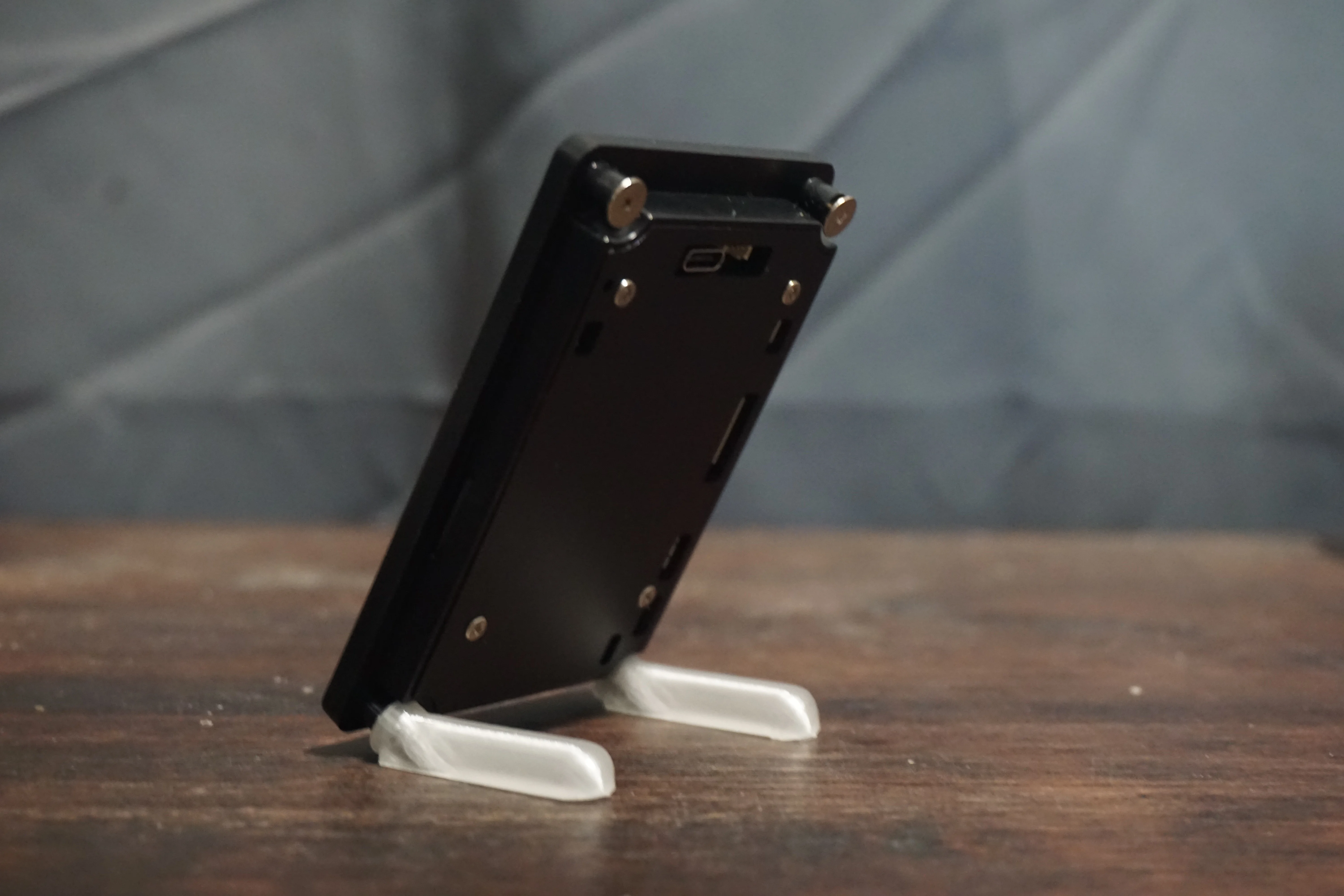 Esp32 S3 3.5 display Stand leg