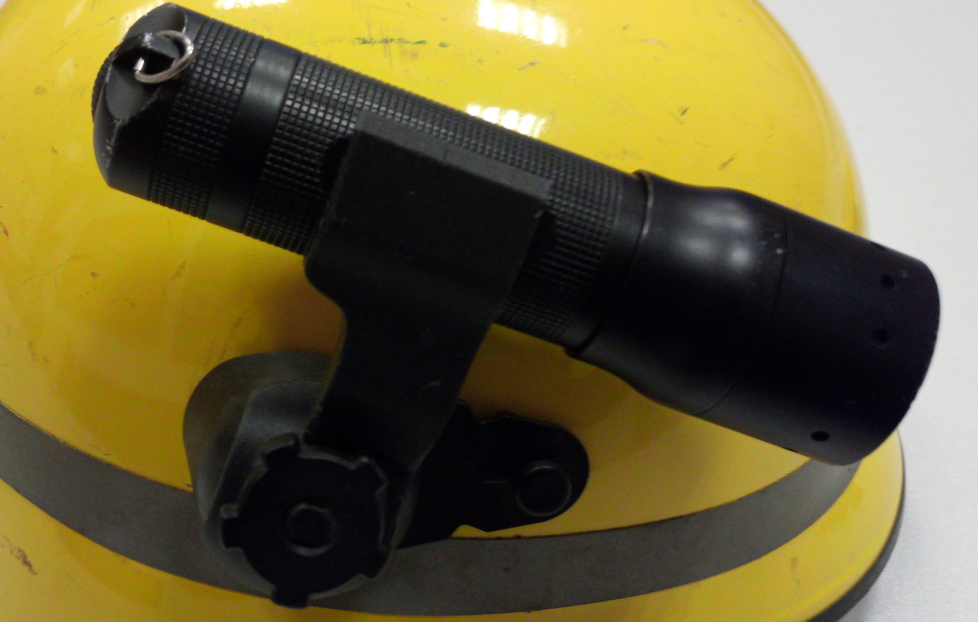 LedLenser 7-Series Mount for Draeger Helmets