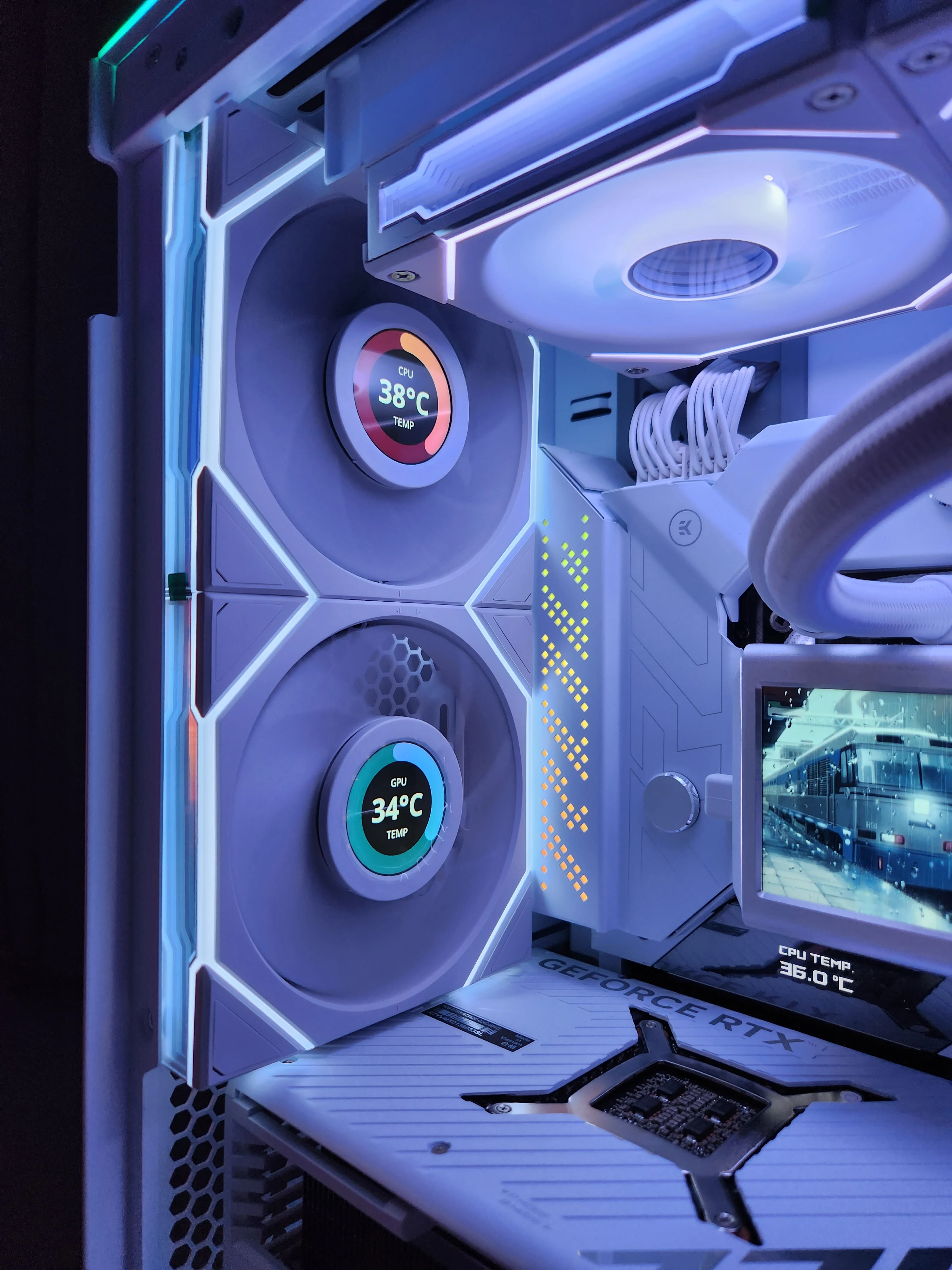 Lian Li (011D Evo-RGB) : Dual Fan Exhaust Adapter