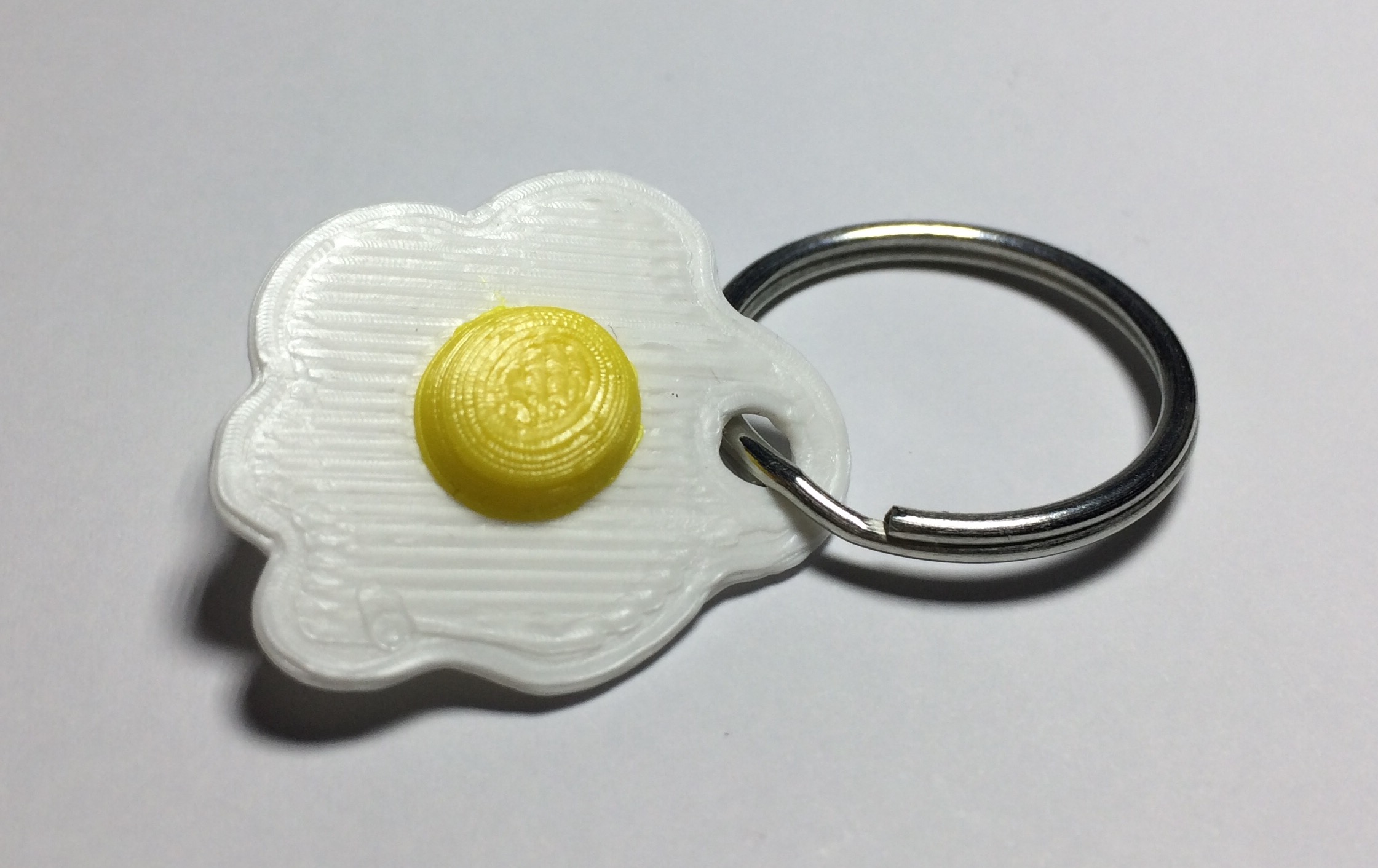 Fried egg keychain