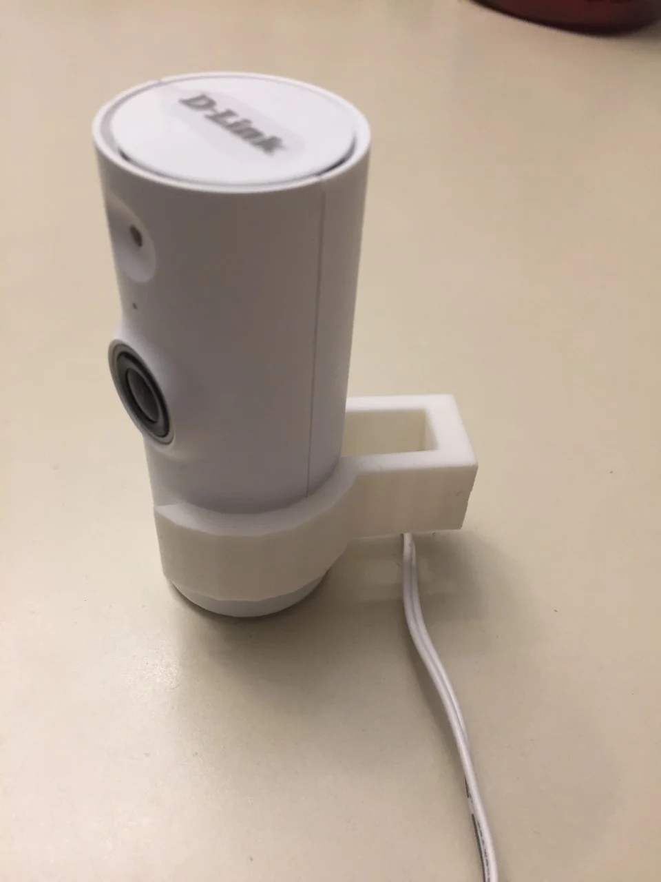 DLink DCS-8000LH camera mount bracket