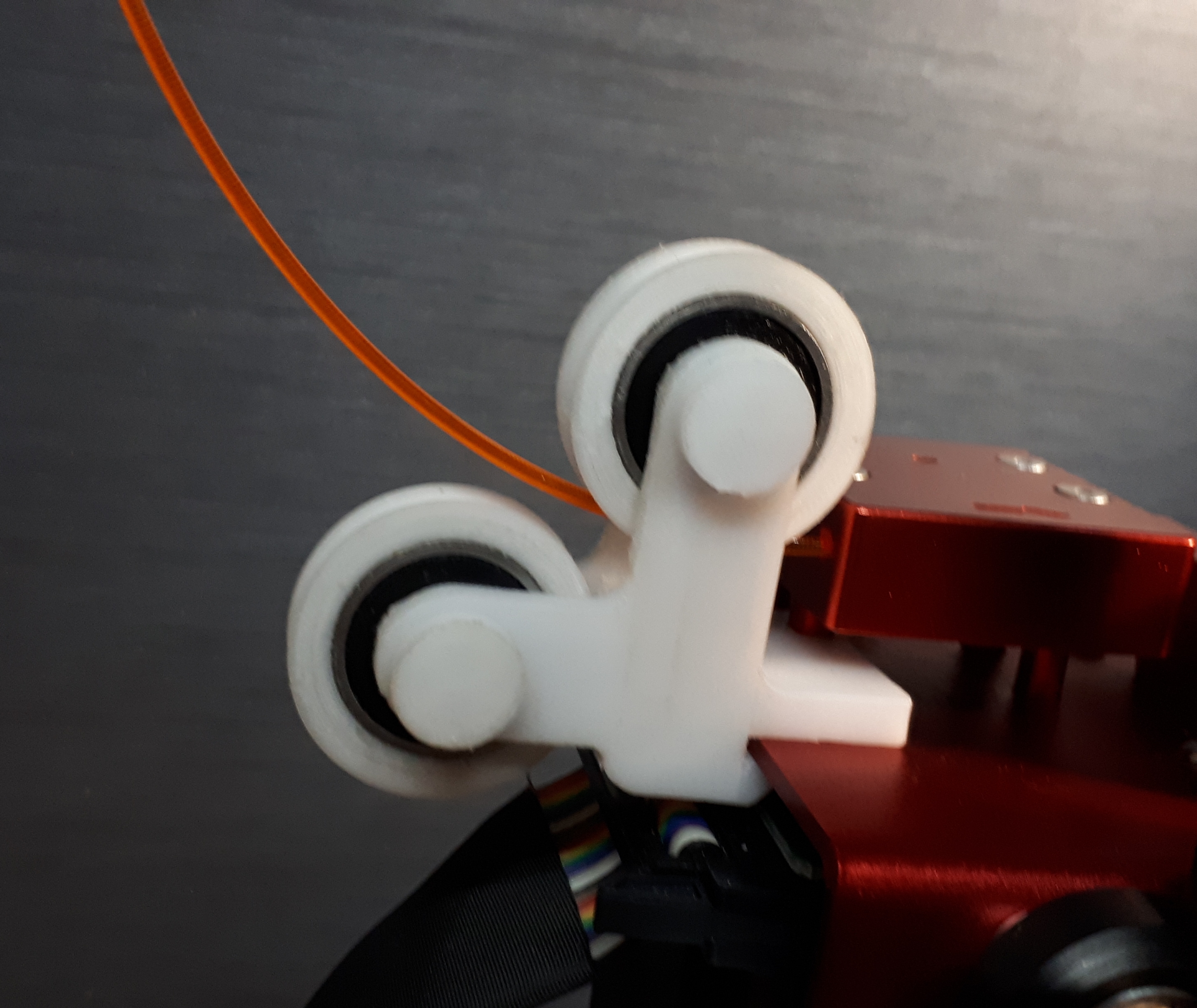 CR 10S Pro 2 Wheel Filament Guide