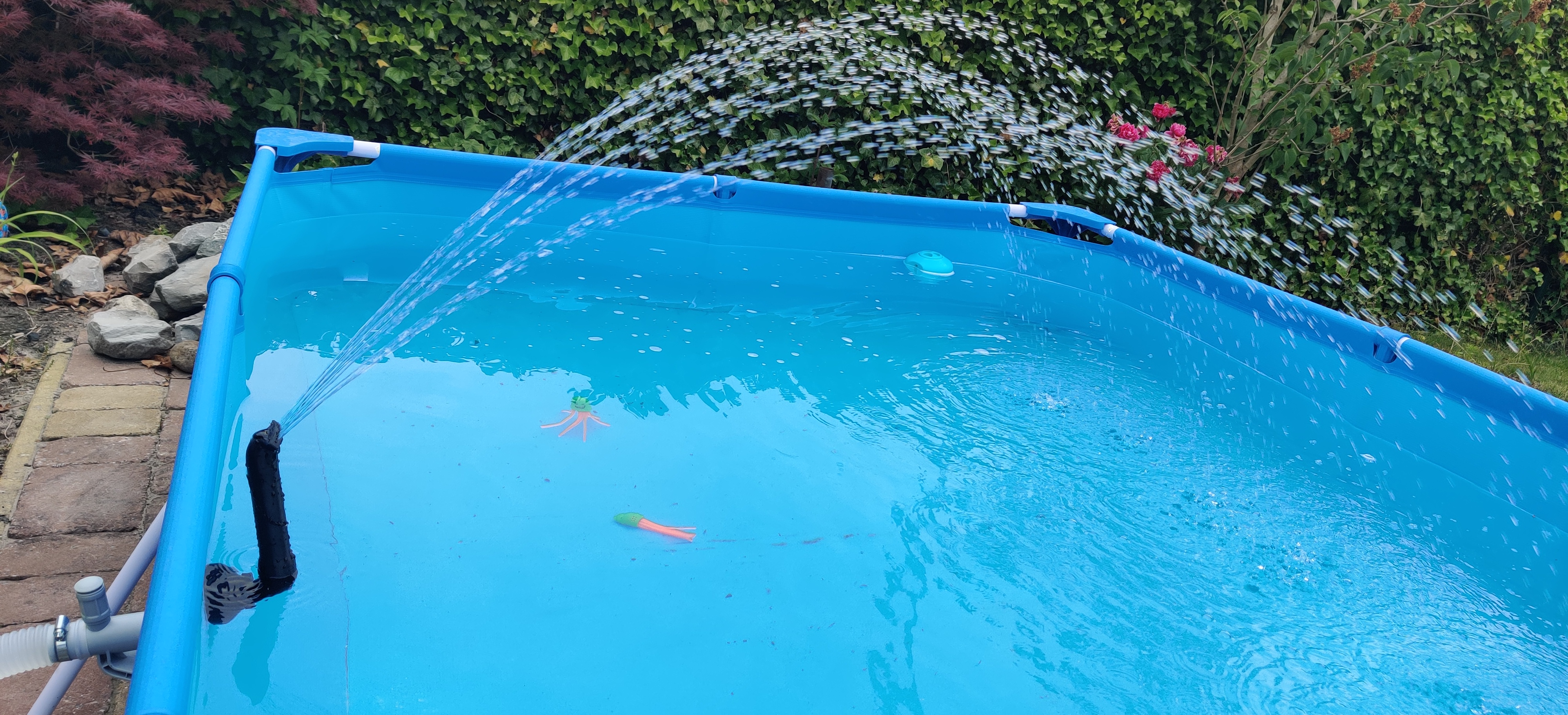 Intex curved outlet Sprinkler/Jet Bajonet Quickconnect