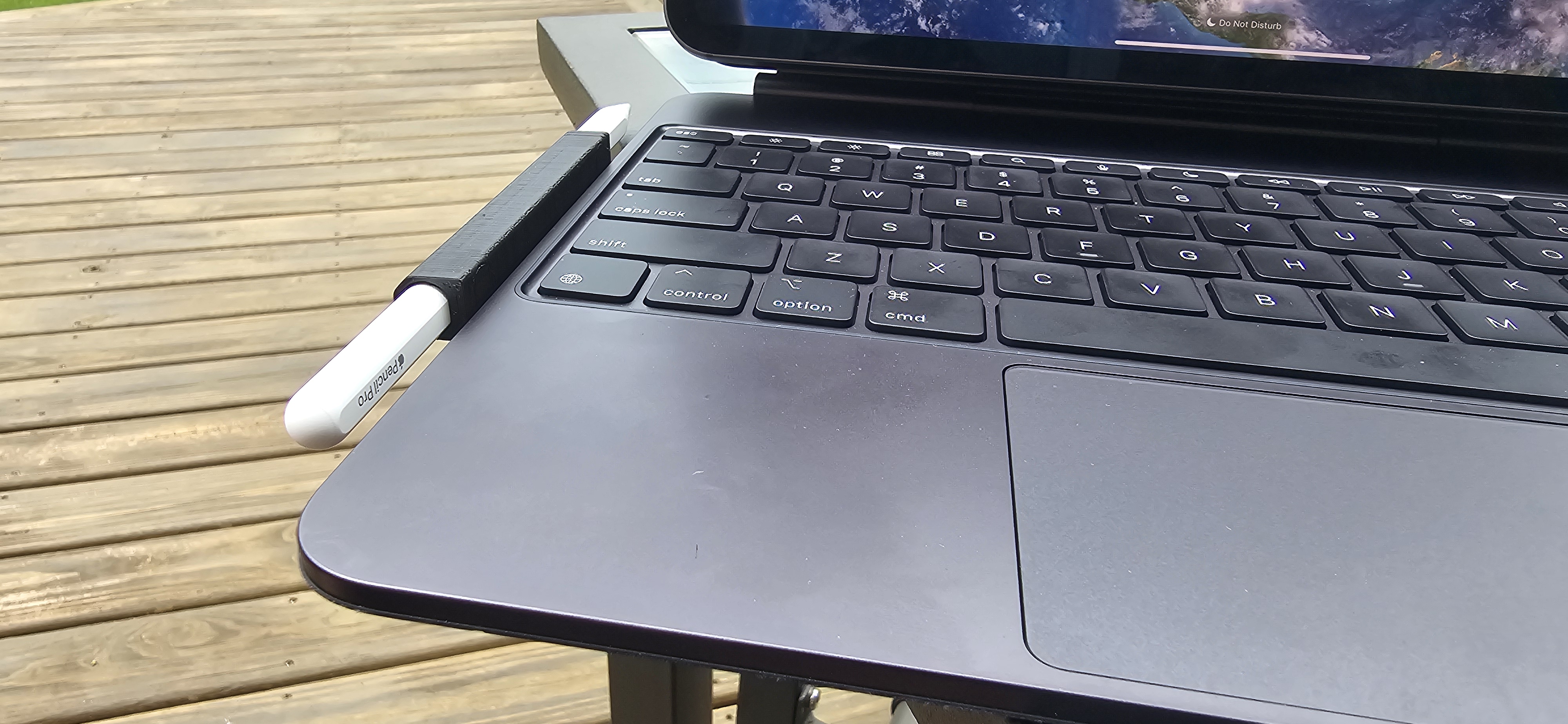 Apple Pencil Pro Holder - Magnetic