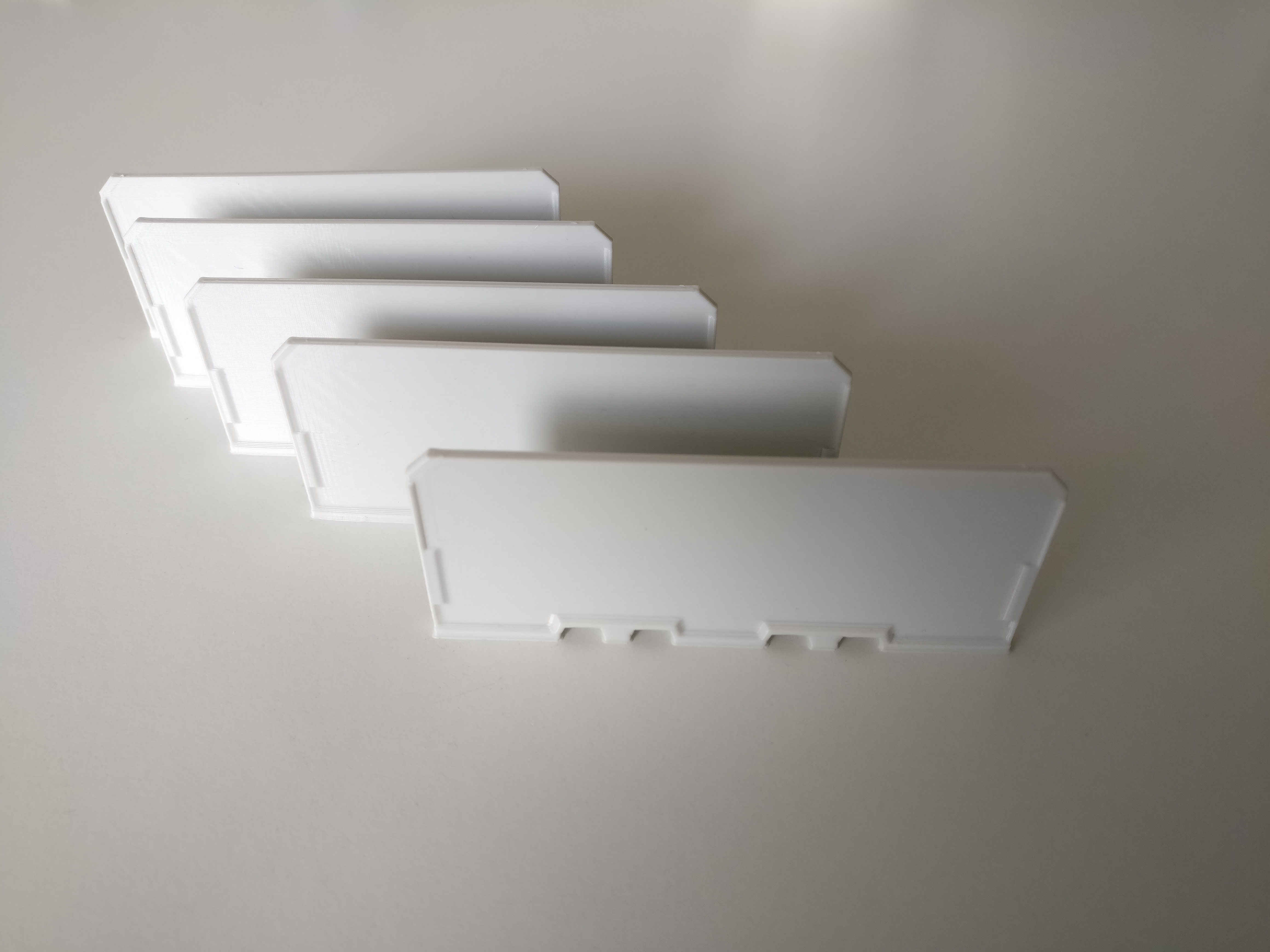 Sortainer divider