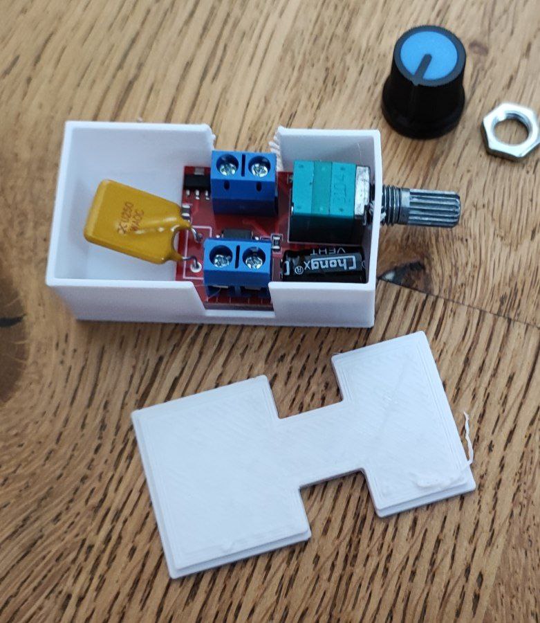 Simple PWM Potentiometer Motor Controller Case