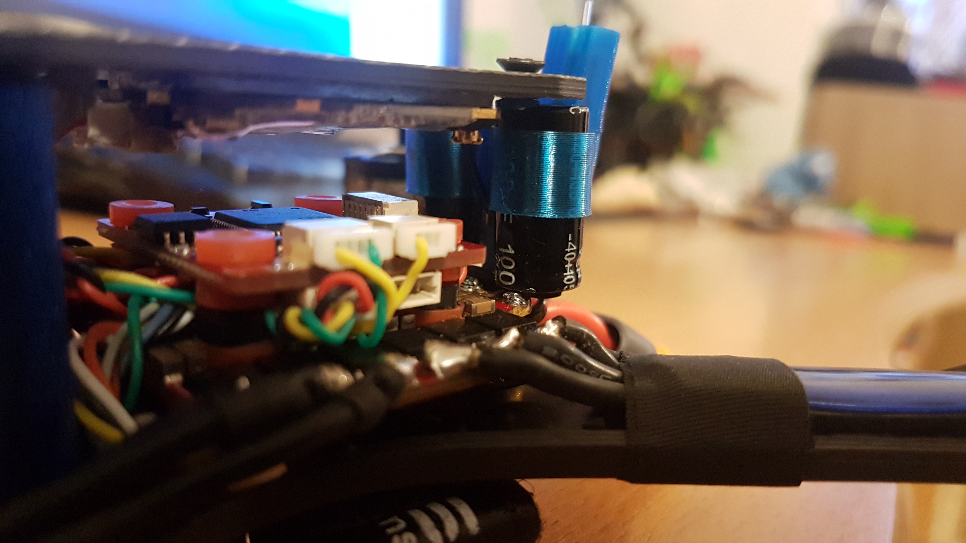 Avant Xero Capholder