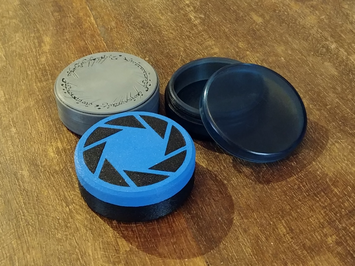 Parameterized snuff box (snusdosa)