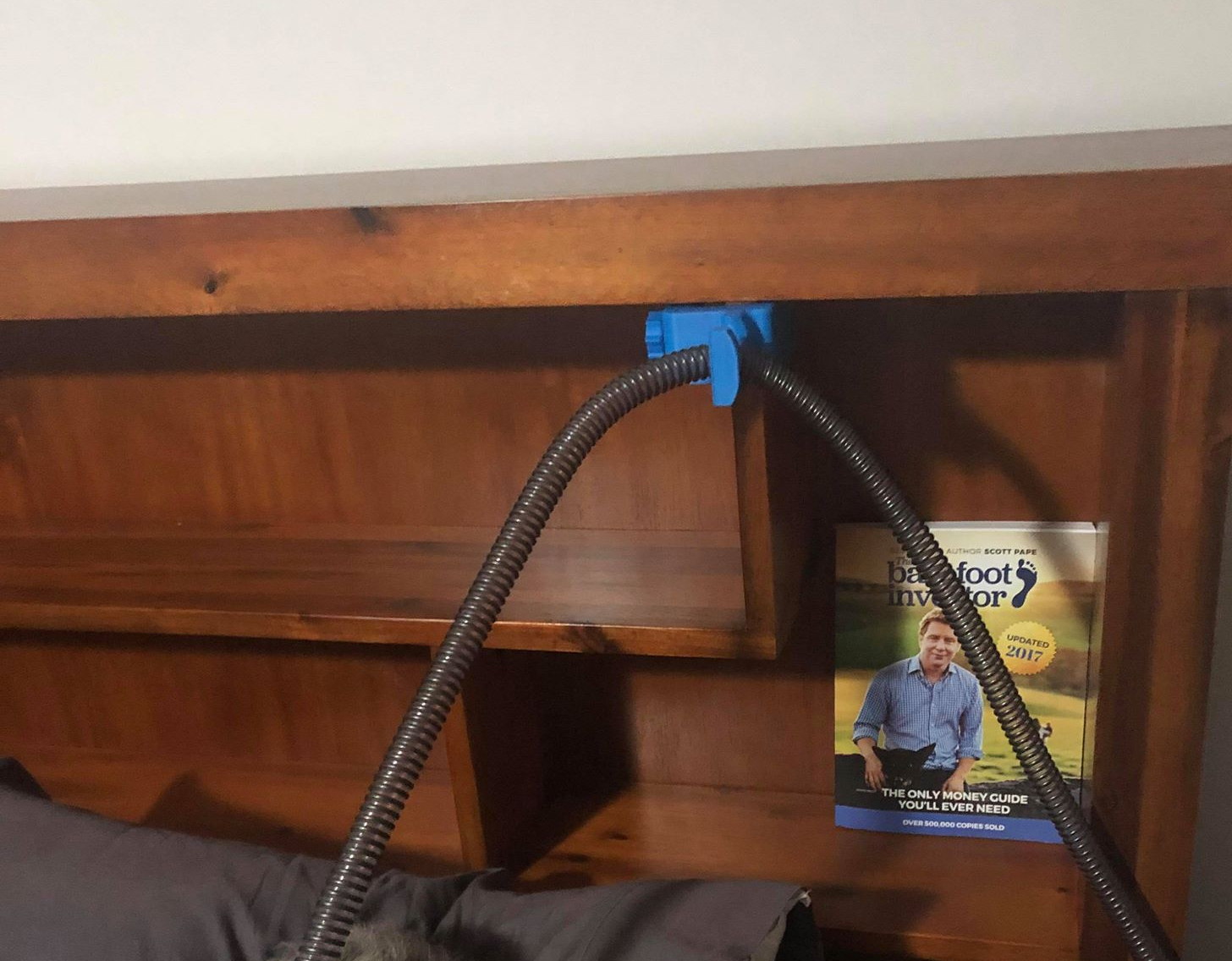 sleep apnea tube holder