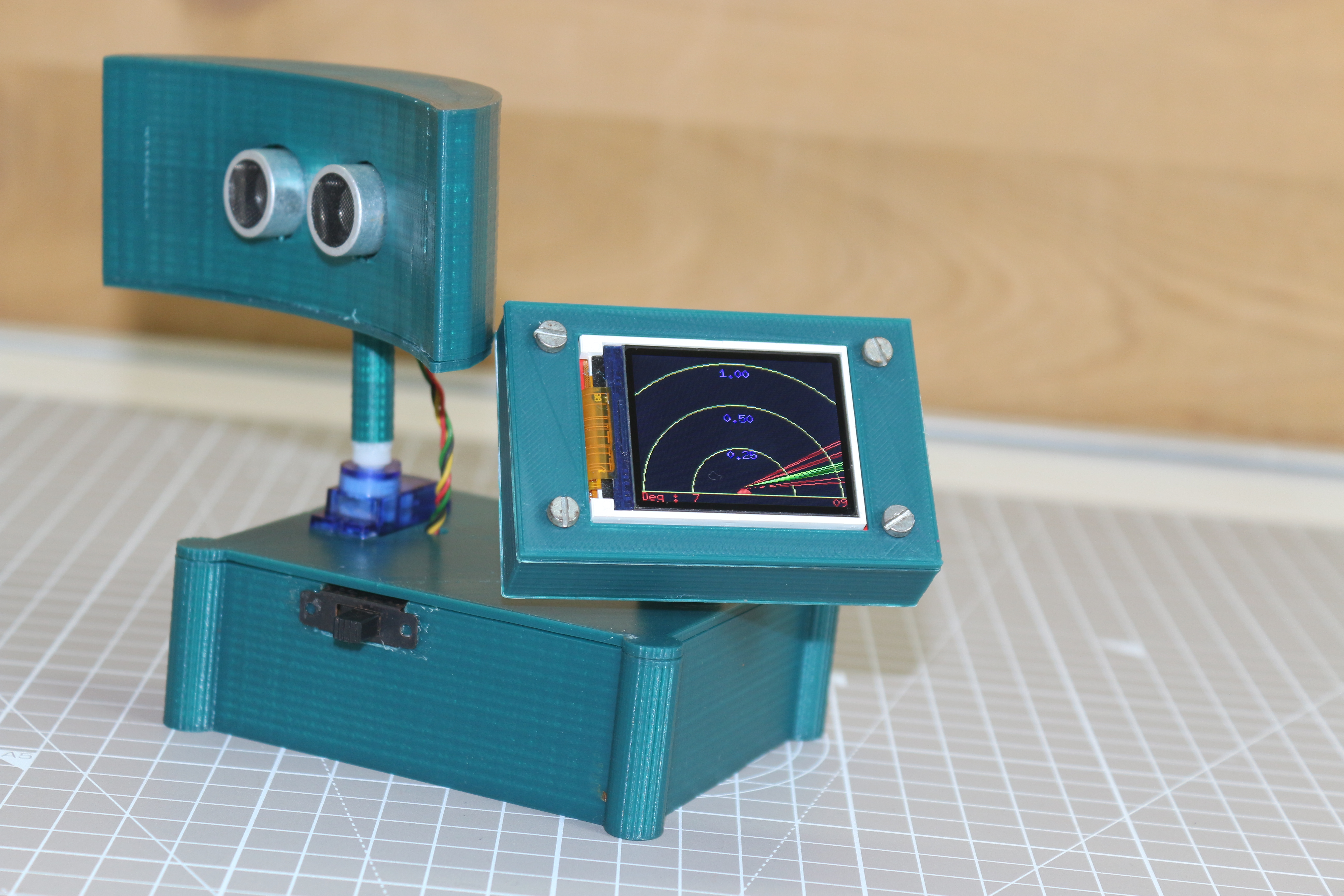 Arduino based Mini radar HC-SR04 ST7735 Display