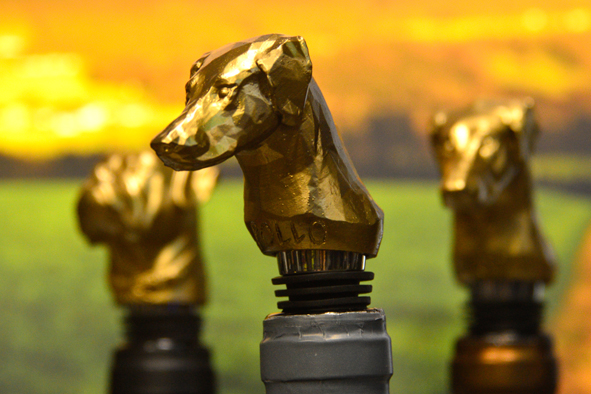 Wine Canine, Gold Dog Botle Stopper Dobermann, boxer, wine Cork