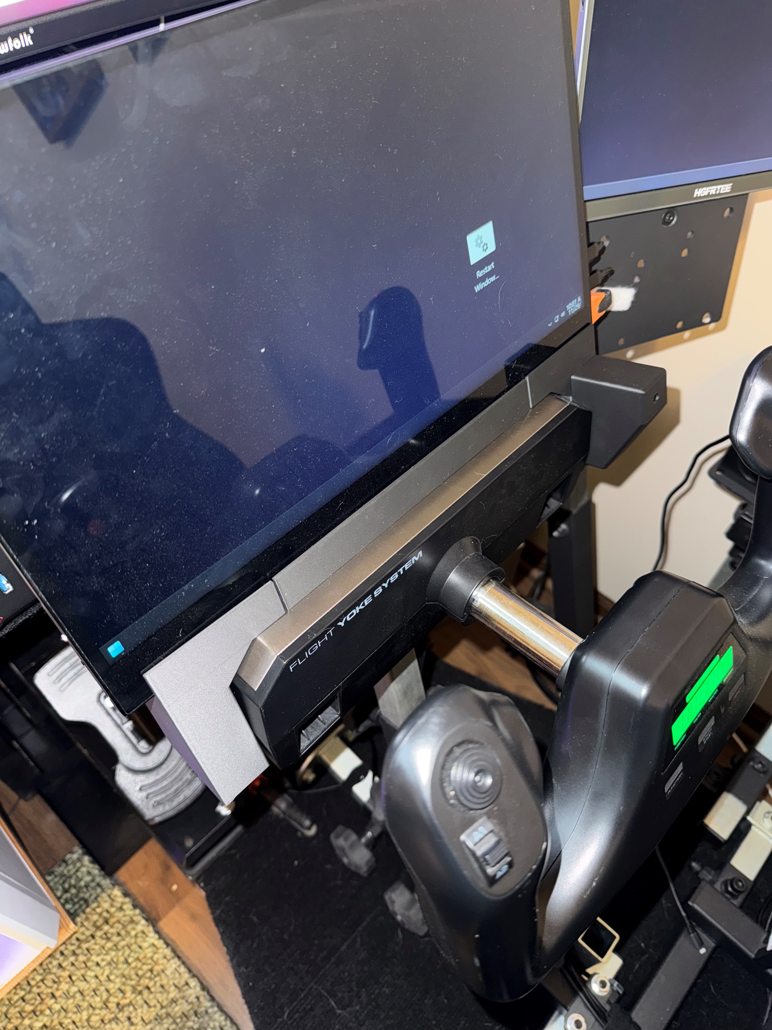 Monitor Mount for Logitech/Saitec G4 Pro Flight Yoke