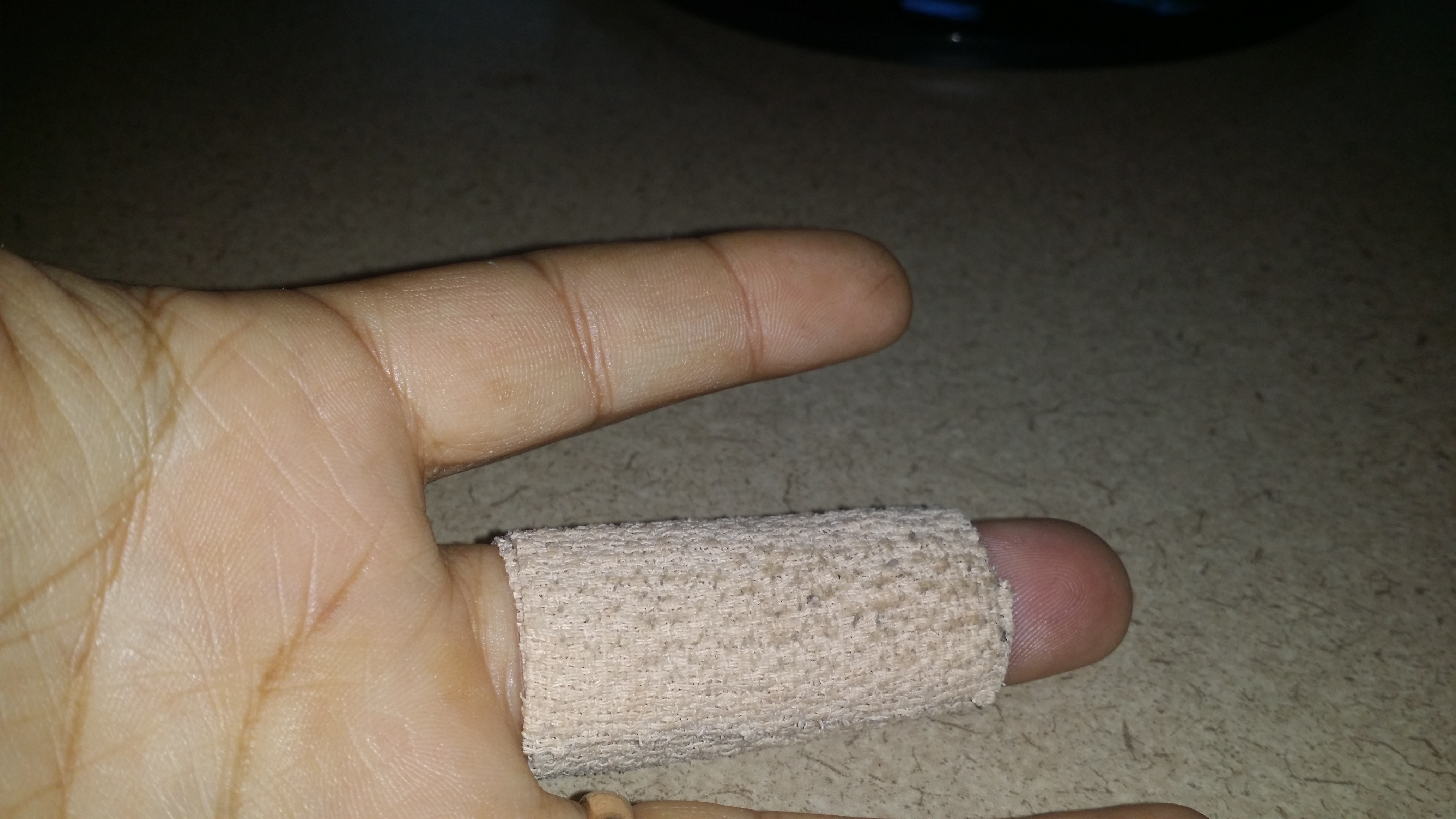 Thin Profile Finger Splint