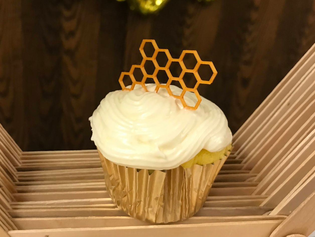 Honeycomb Cupcake Topper