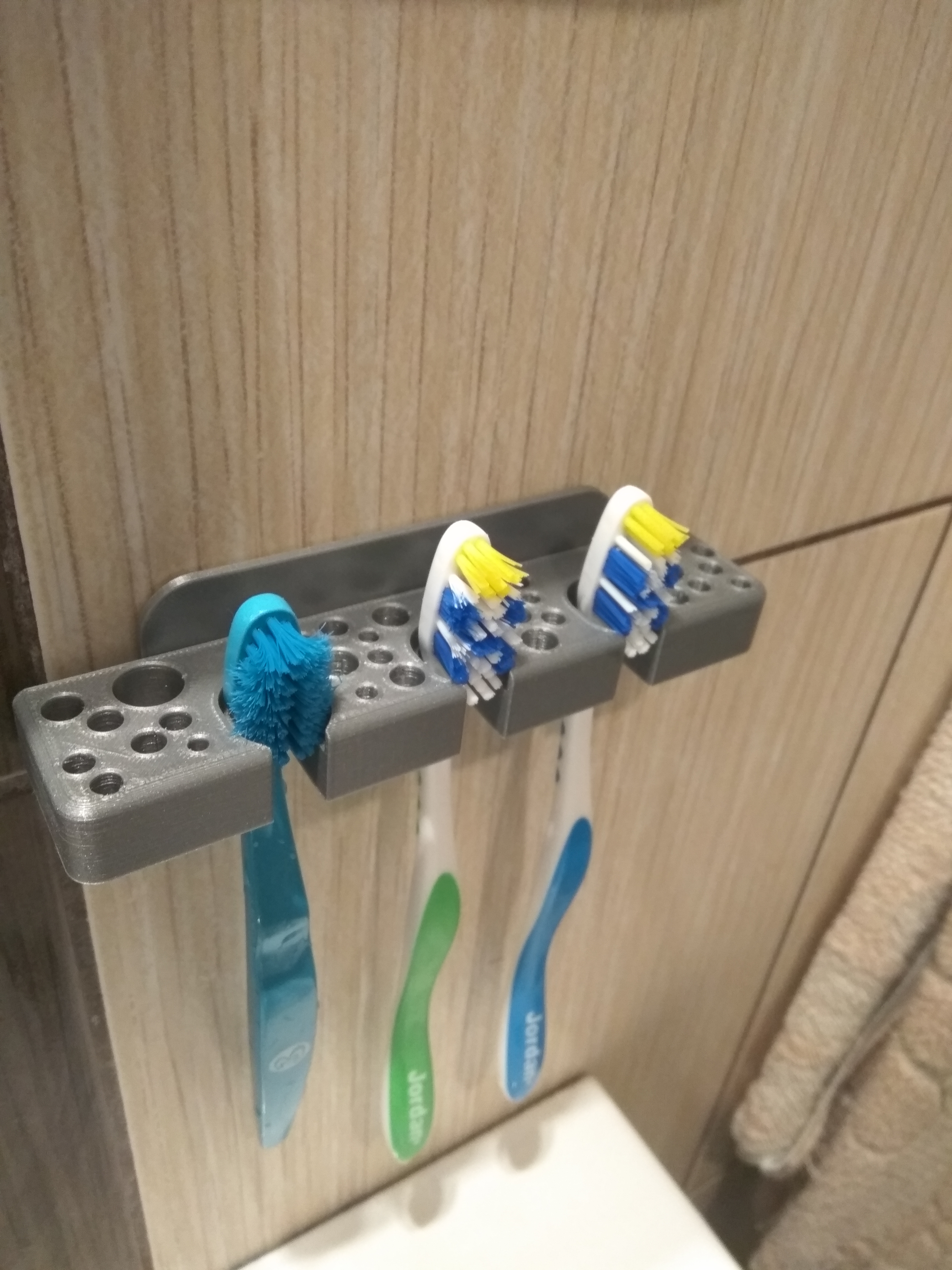 toothbrush holder