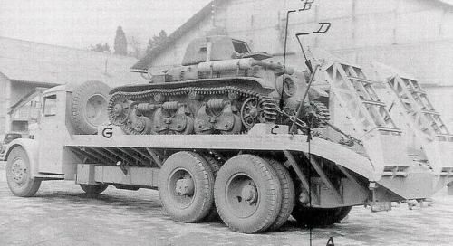 FRENCH Porte-Char Bernard 15t 1939