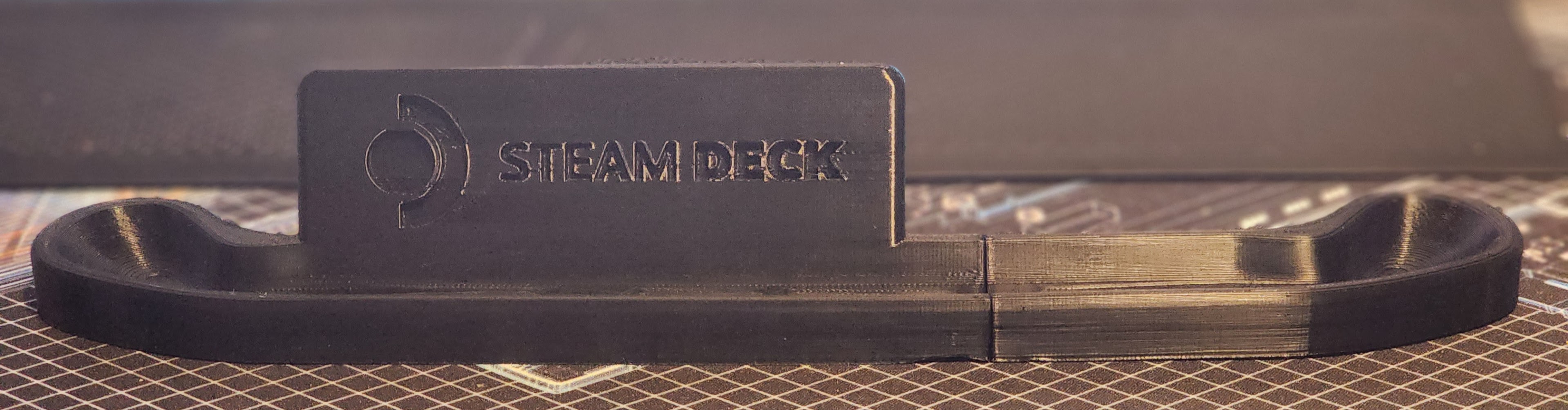 Steam Deck Dock/Display Short Stand - Split and Doweled