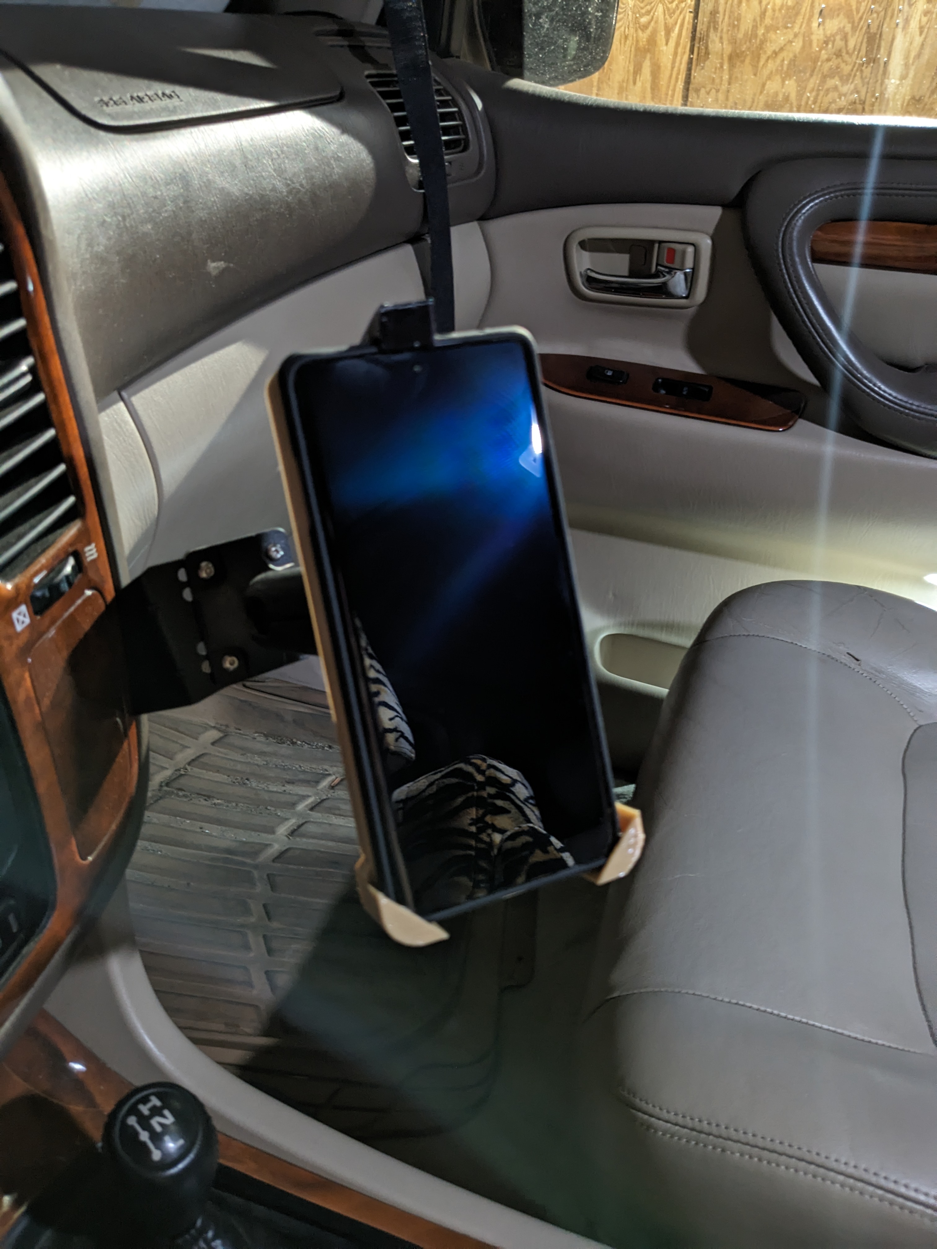 Oneplus 12R mount for RAM, AMPS
