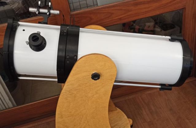 200mm Newtonian telescope