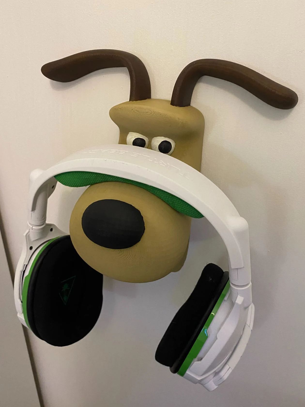 Gromit Headphone Hook