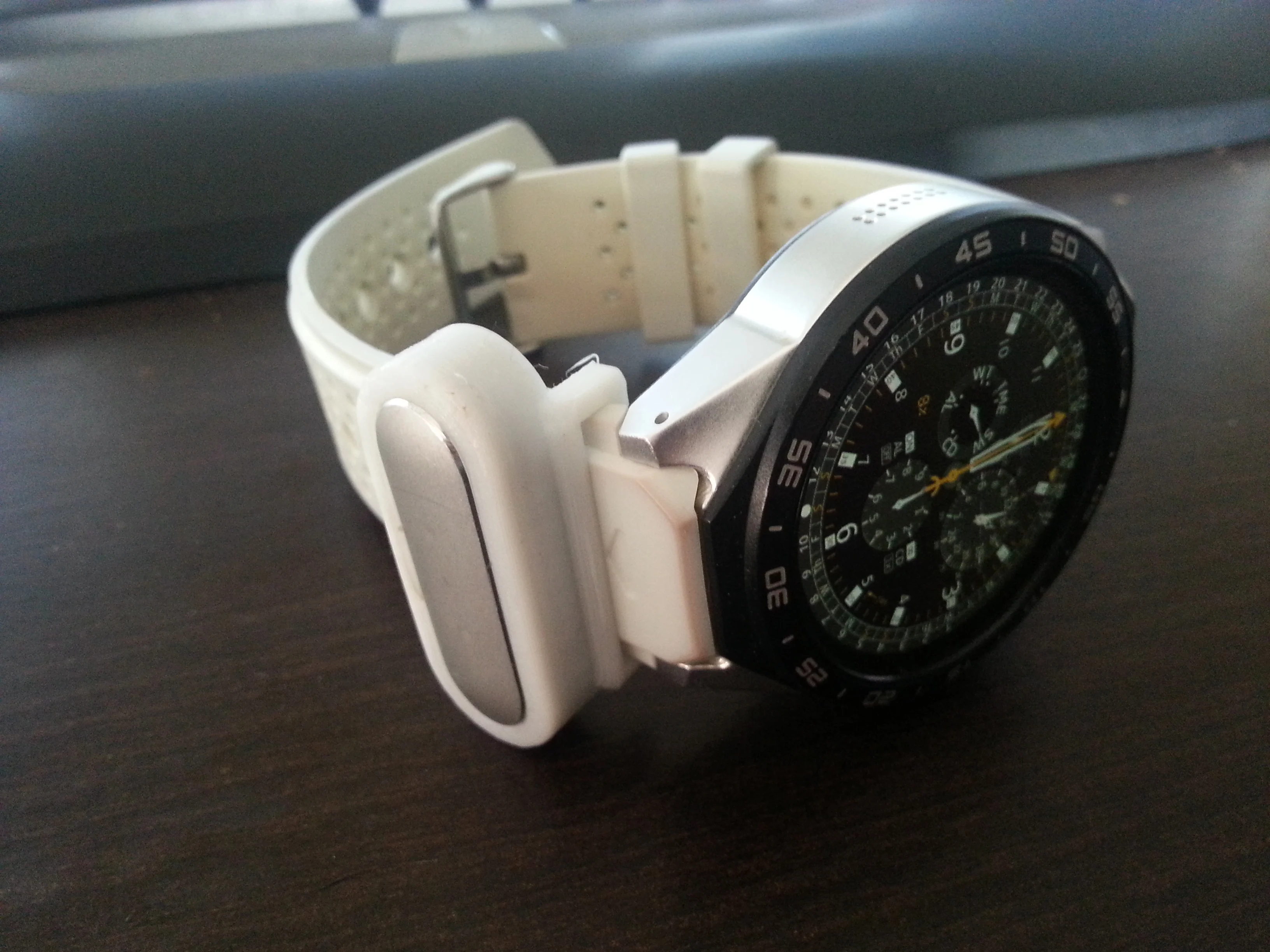 Miband holder for KW88 smartwatch / Support MiBand pour smartwatch KW88