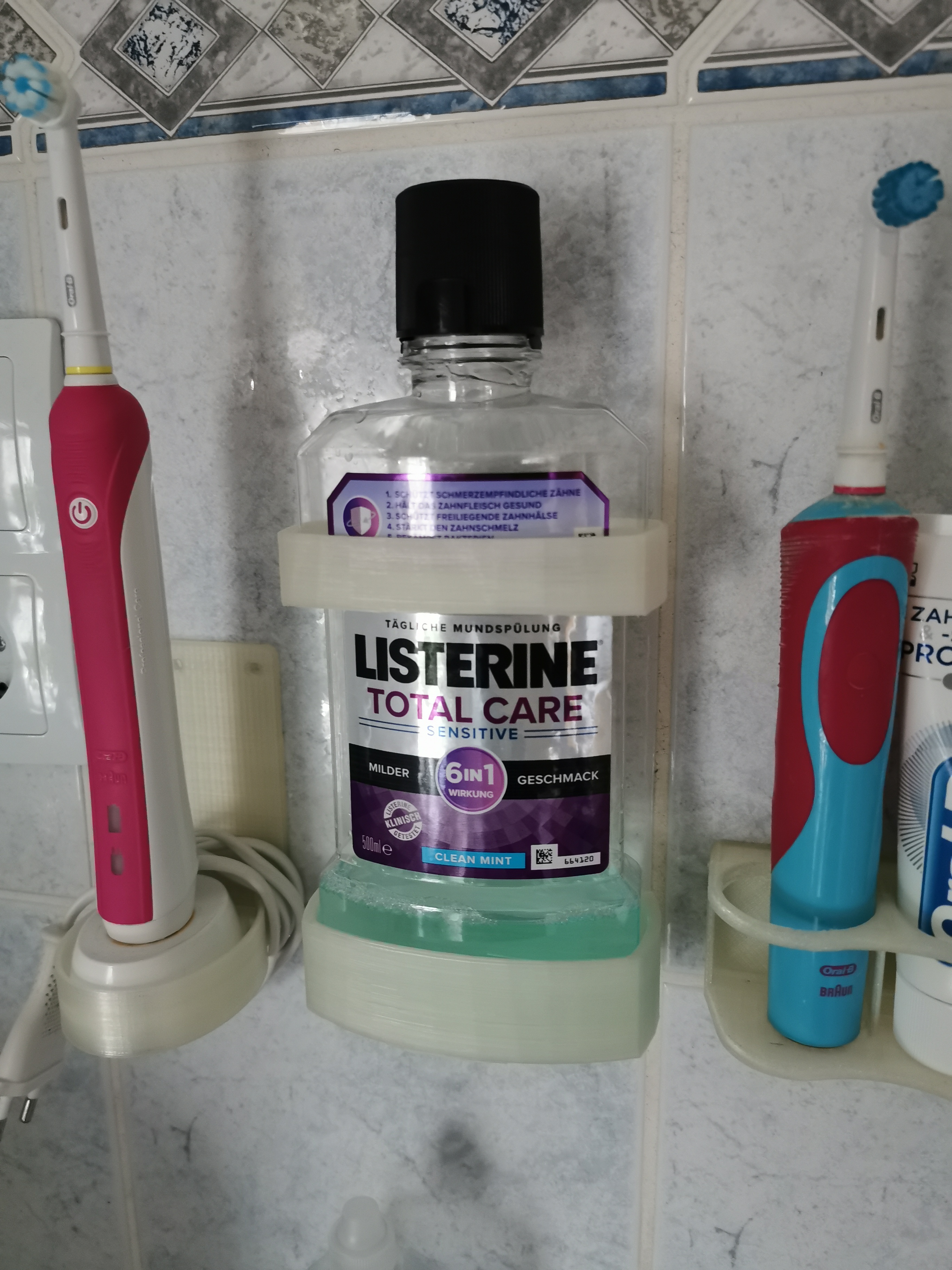 Listerine Halter