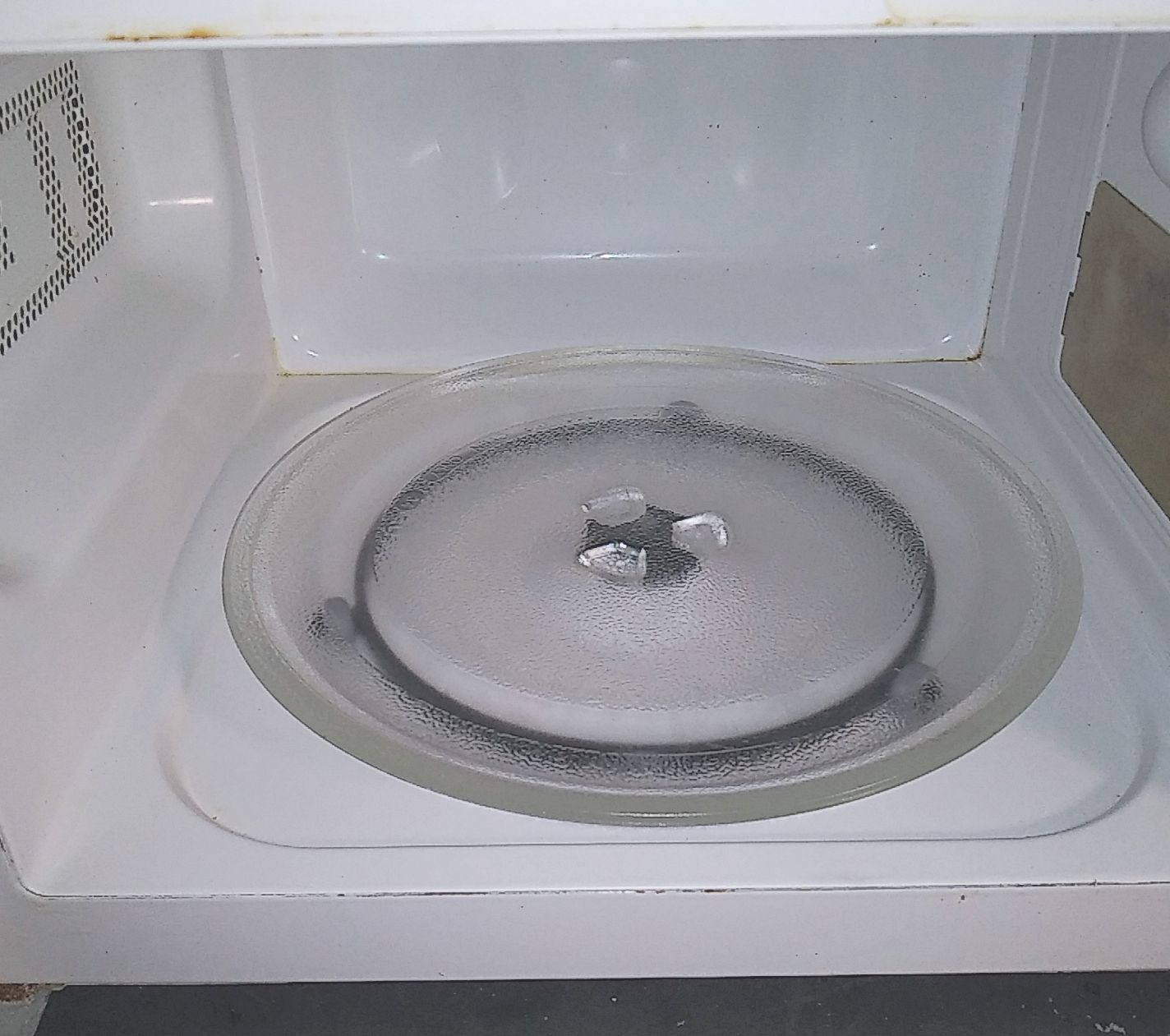 Emerson microwave turntable
