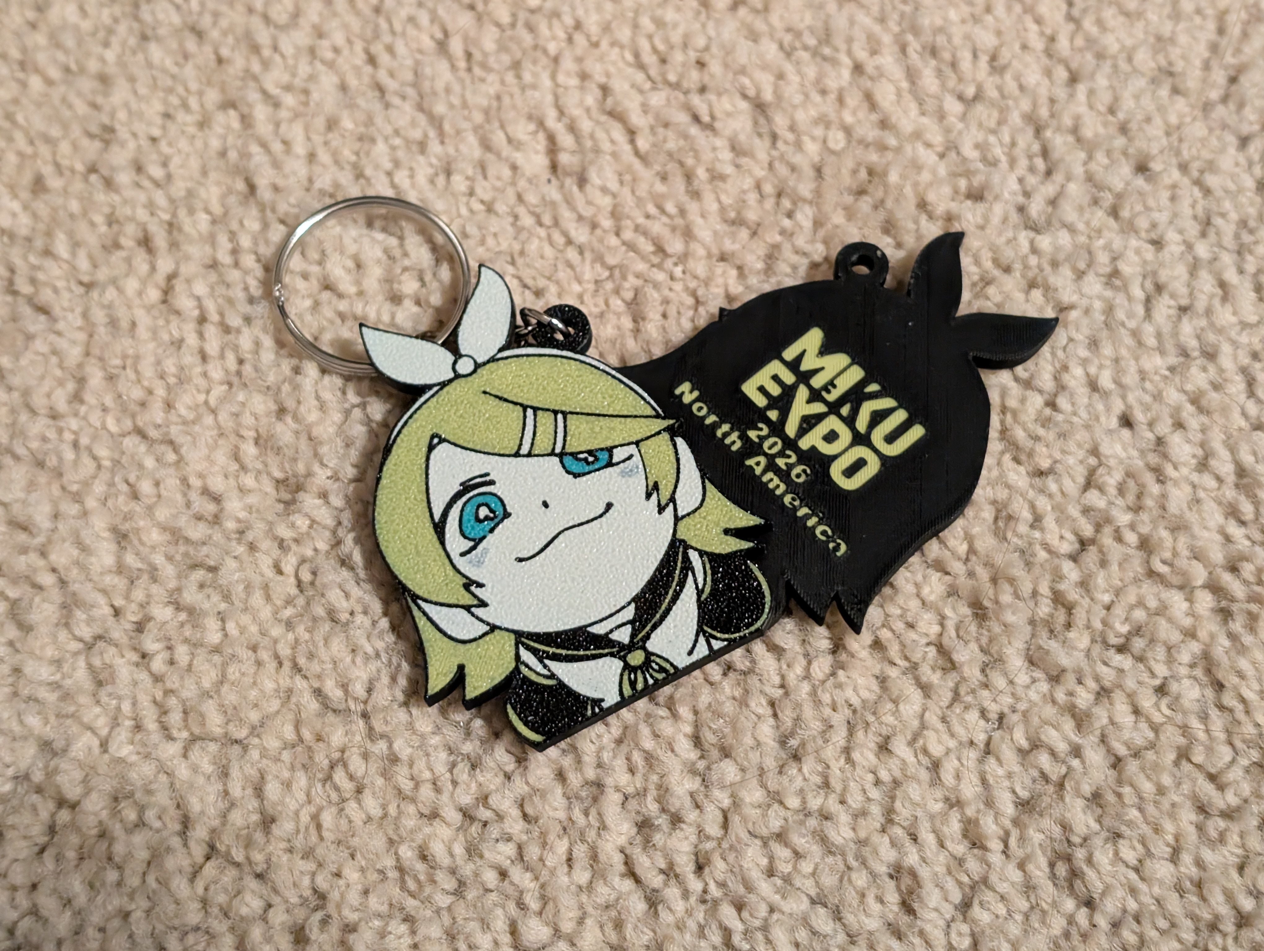 Looking Up Chibi Rin Keychain