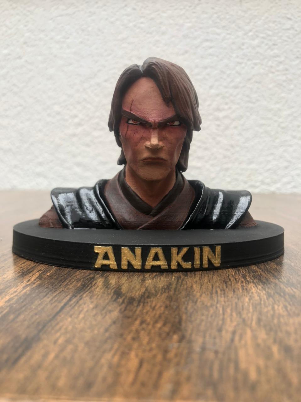 Anakin Skywalker Robes on and off.