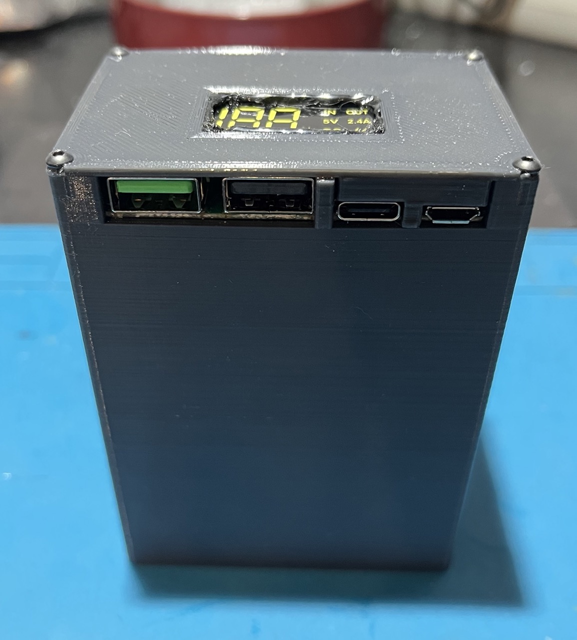 Powerbank using 21700 batteries