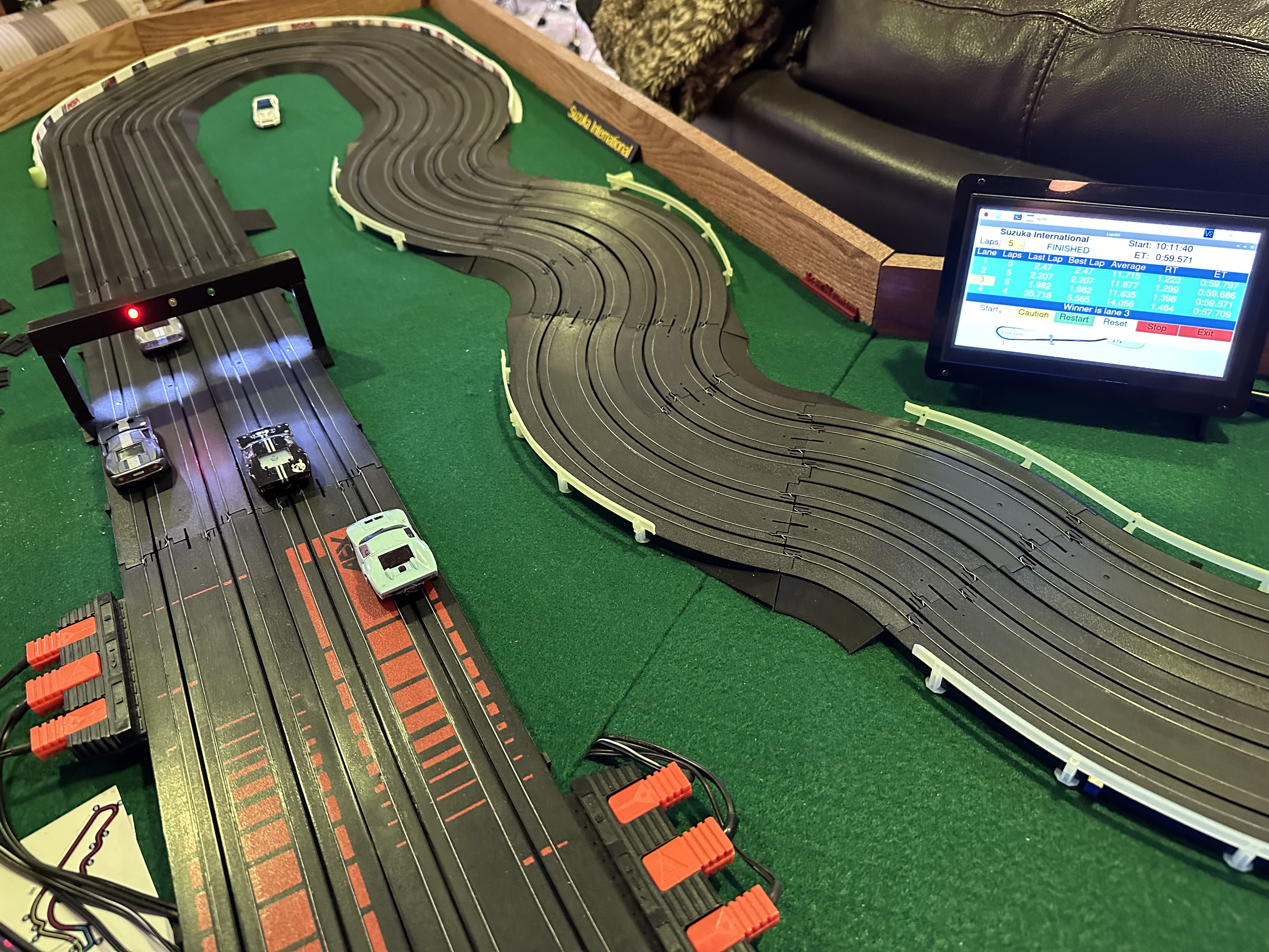 HO Slot Car 2 or 4 Lane Lap Counter