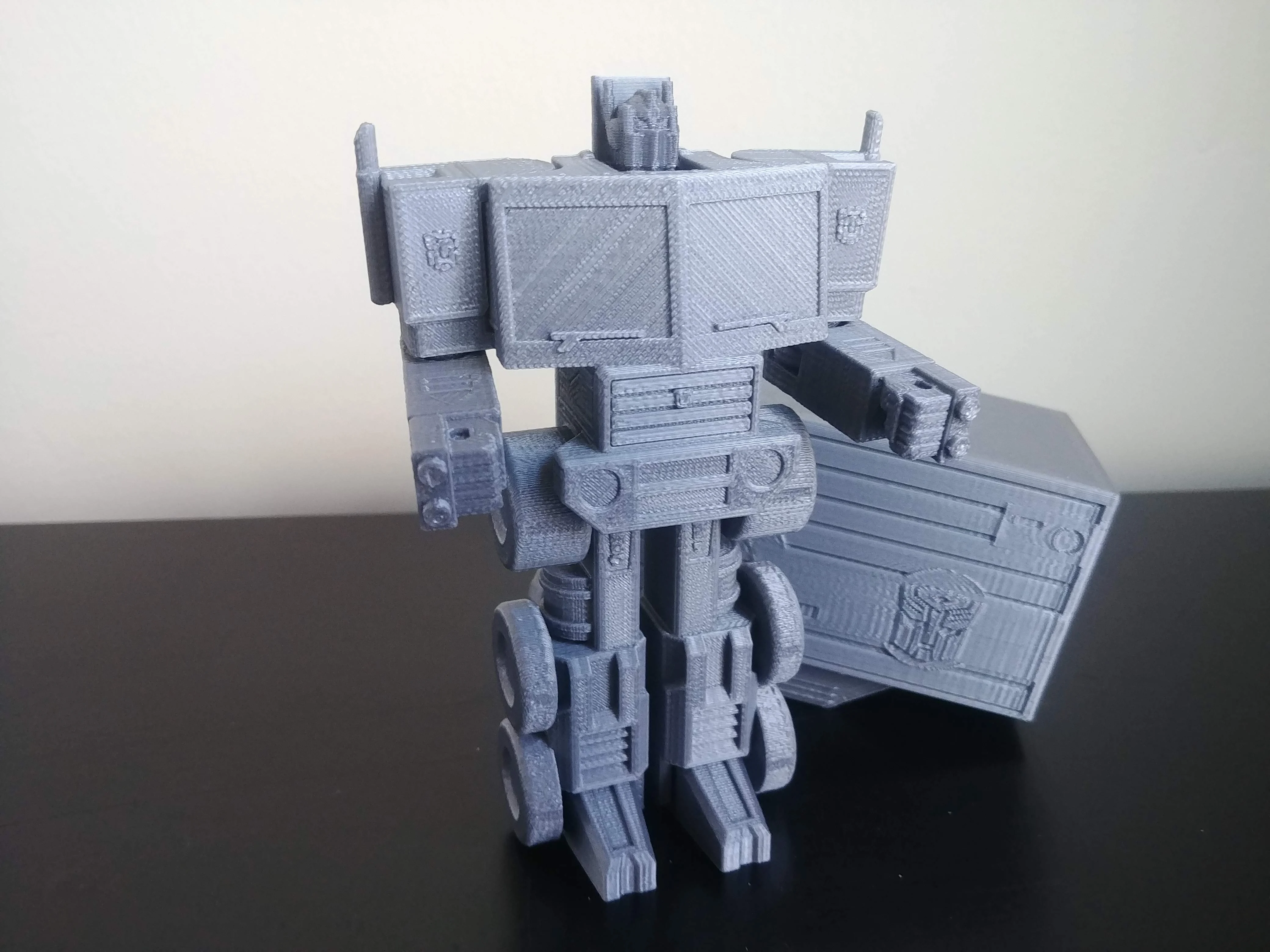 Transformable Optimus Prime (single print, no support material)