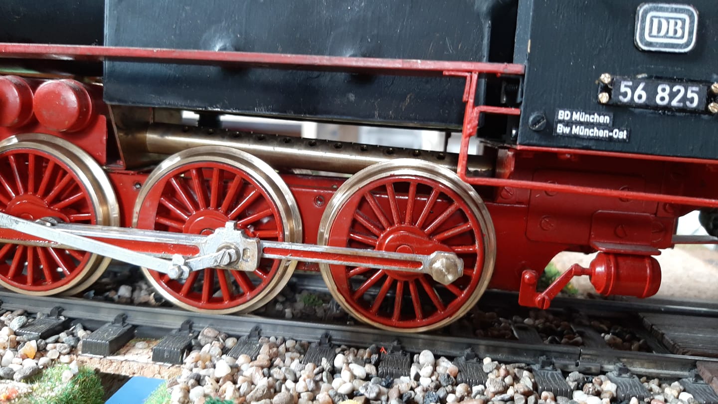 Räder für Modell-Lok
