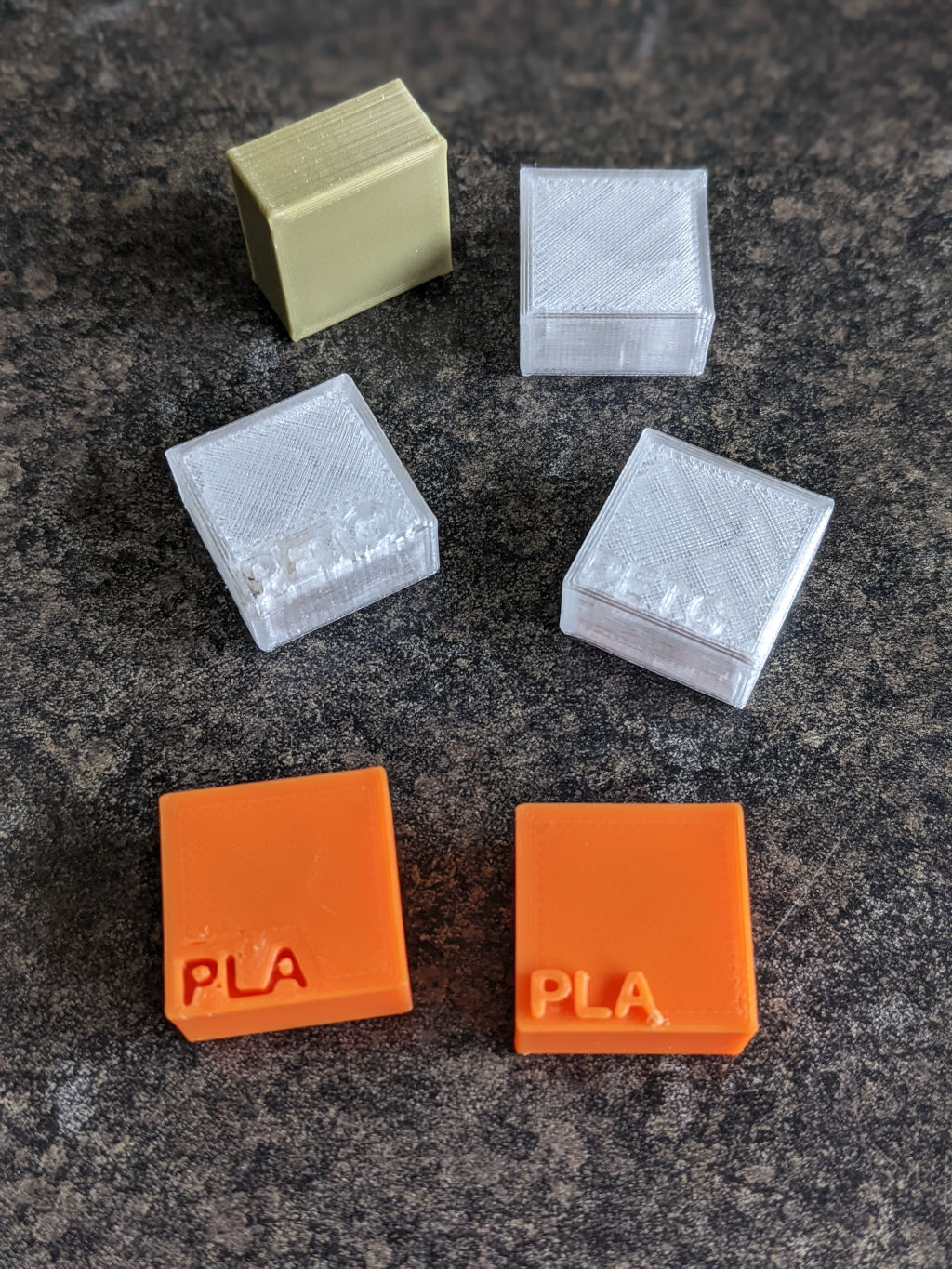 Simple filament chips [20x20x10mm]