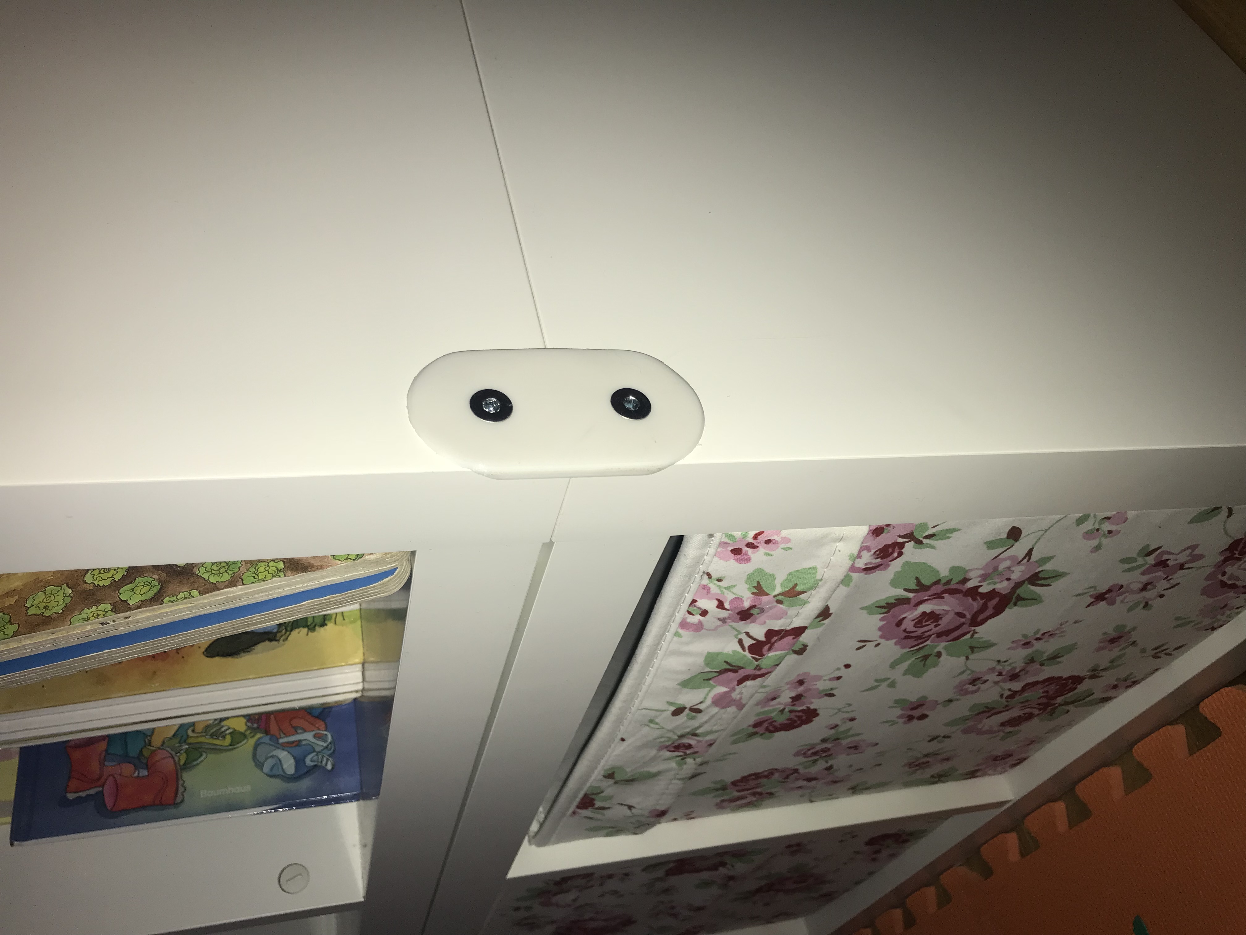 Ikea Kallax shelf connector