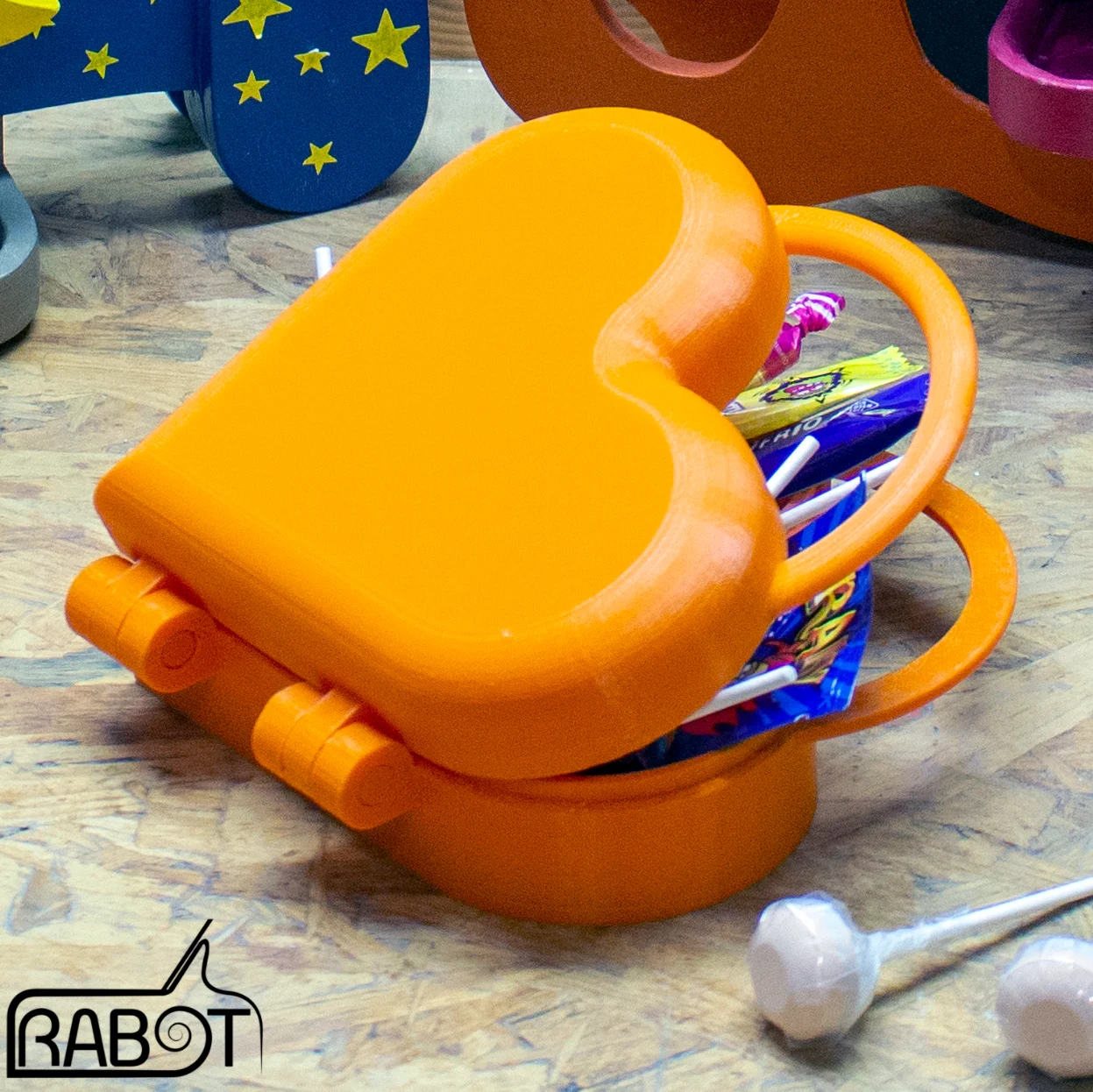 Valisette cœur - heart suitcase
