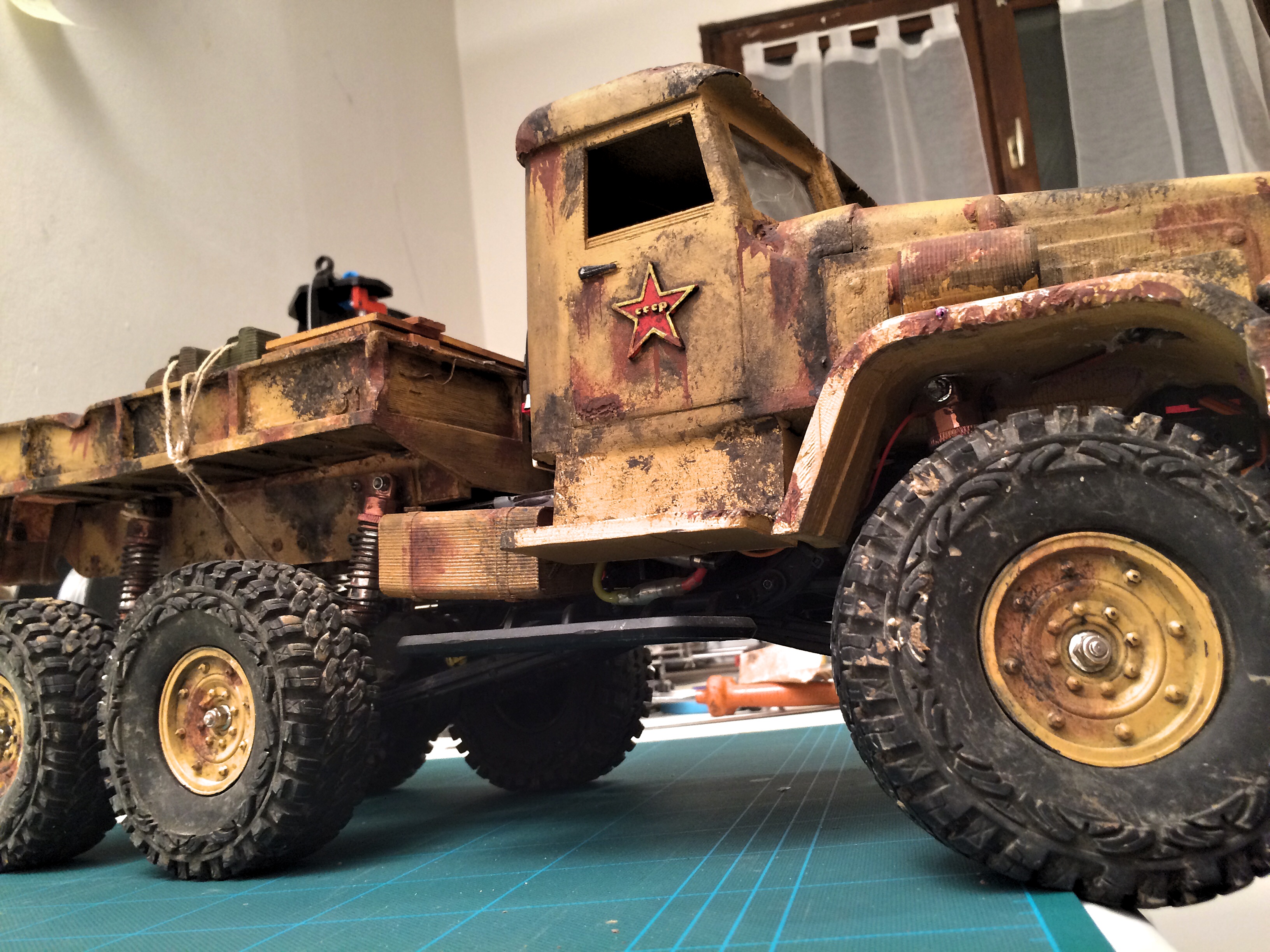 Body camion 1/10 type salaire de la peur  gang 93