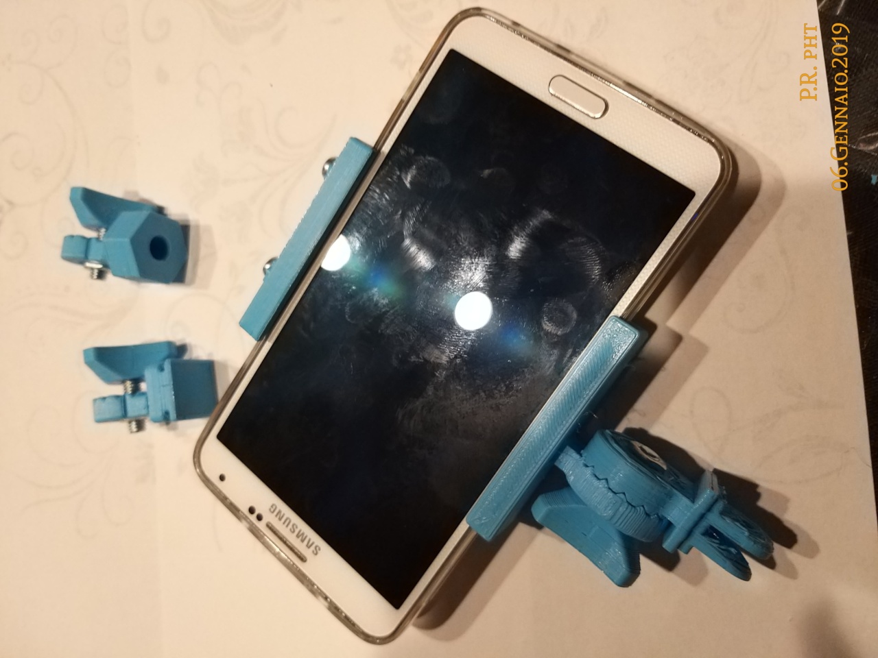 Stand Smartphone multi model