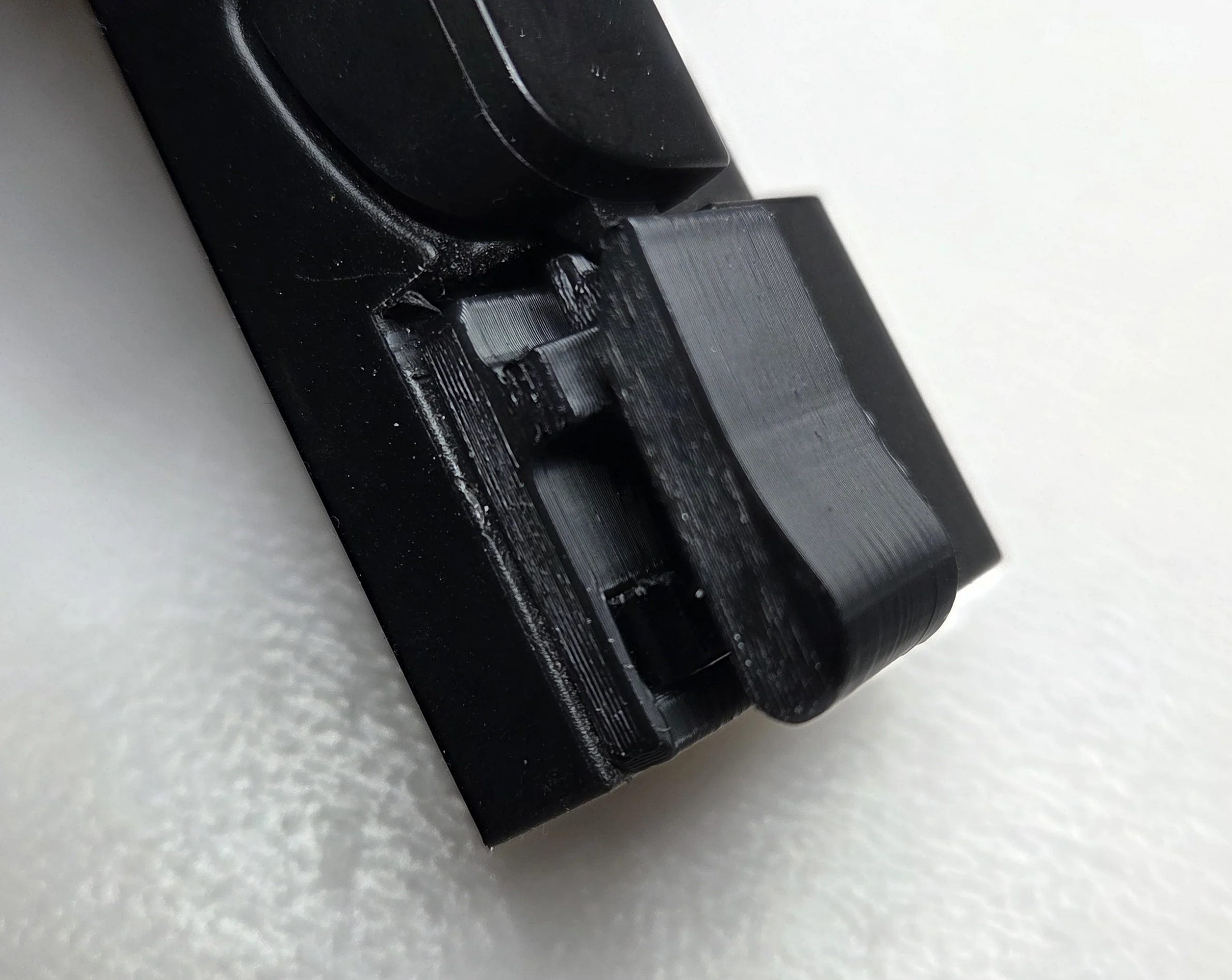 Asustor AS-tray latch replacement remix (original by Victor Soh - onshape.com)