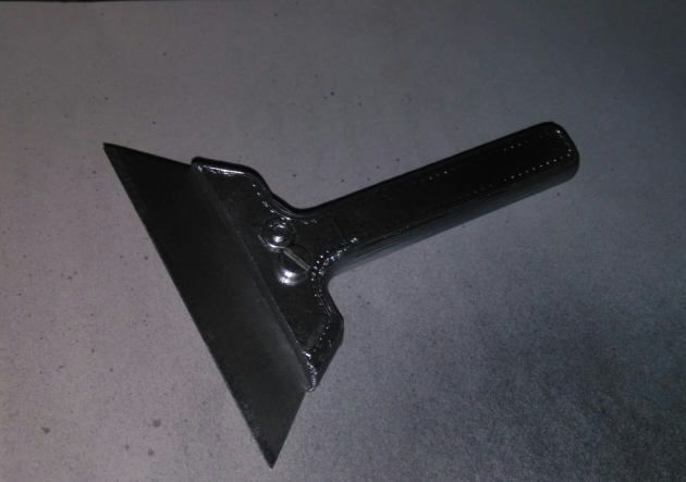 Scrapper for stanley cutter blade