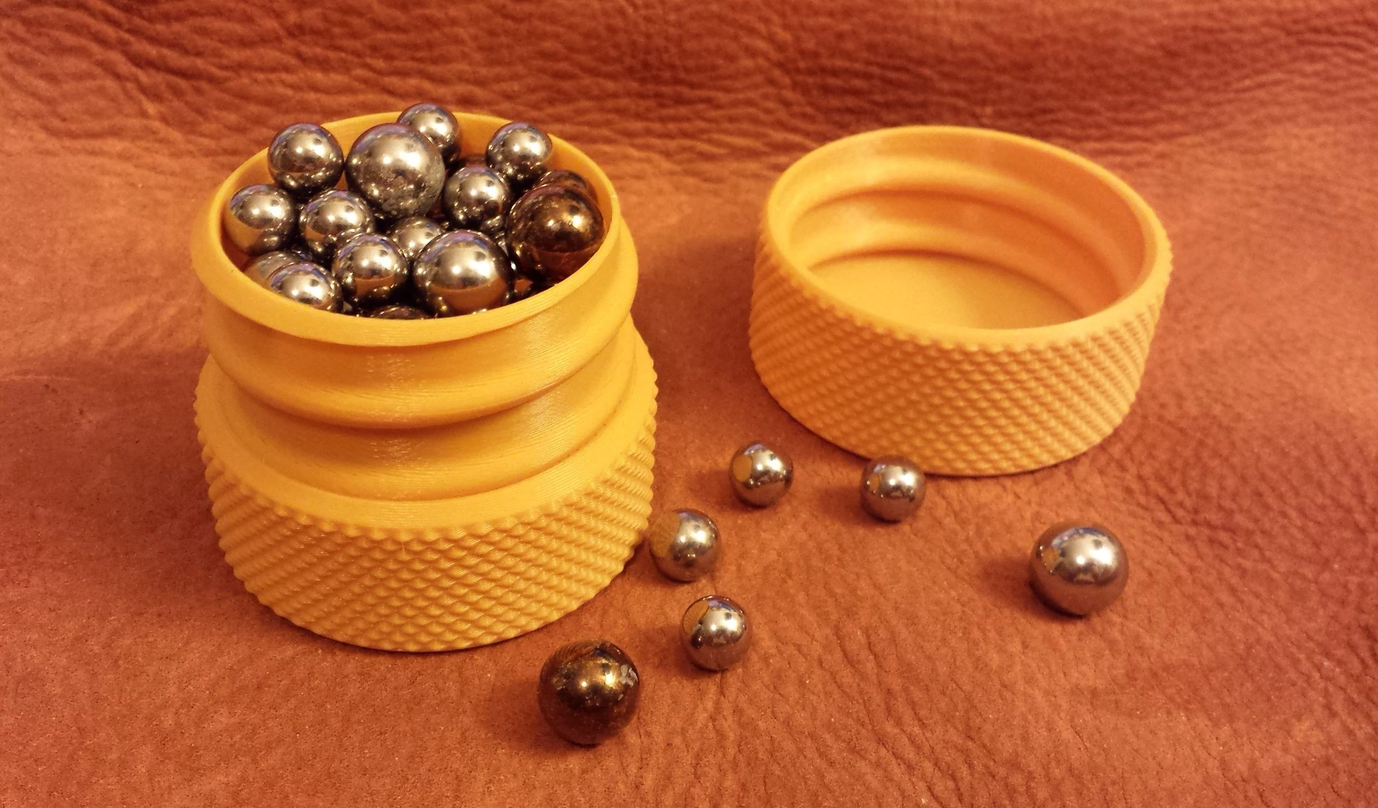 Threaded Container