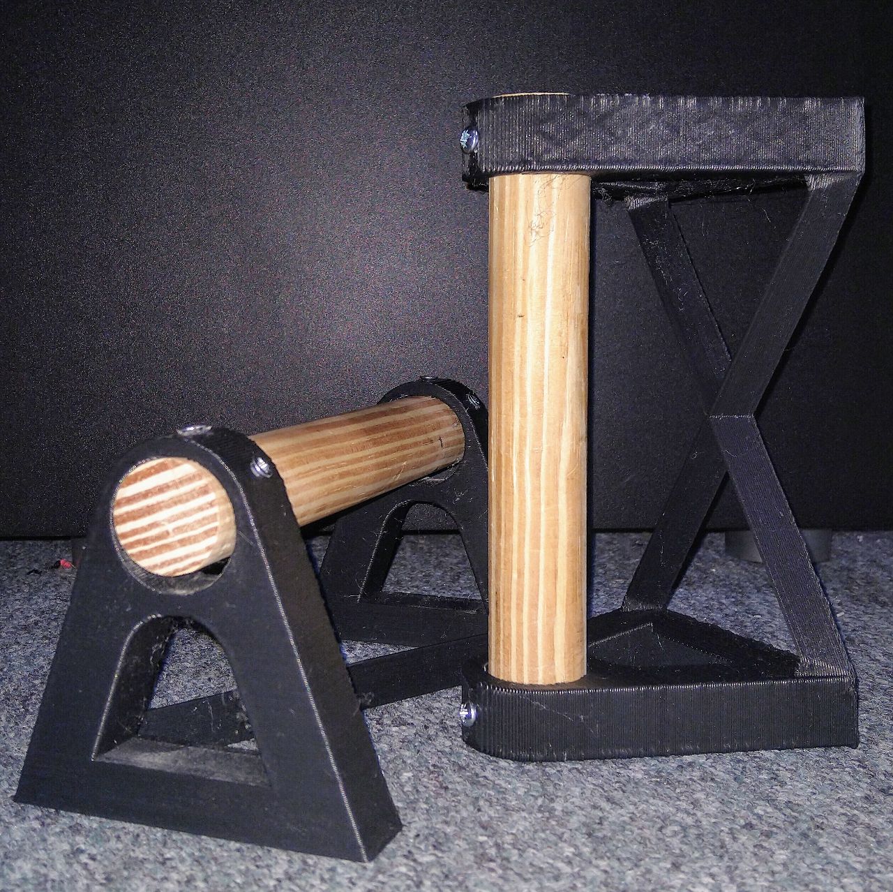 Calisthenics Push-Up / Handstand Bar / Parallettes for bodyweight workout