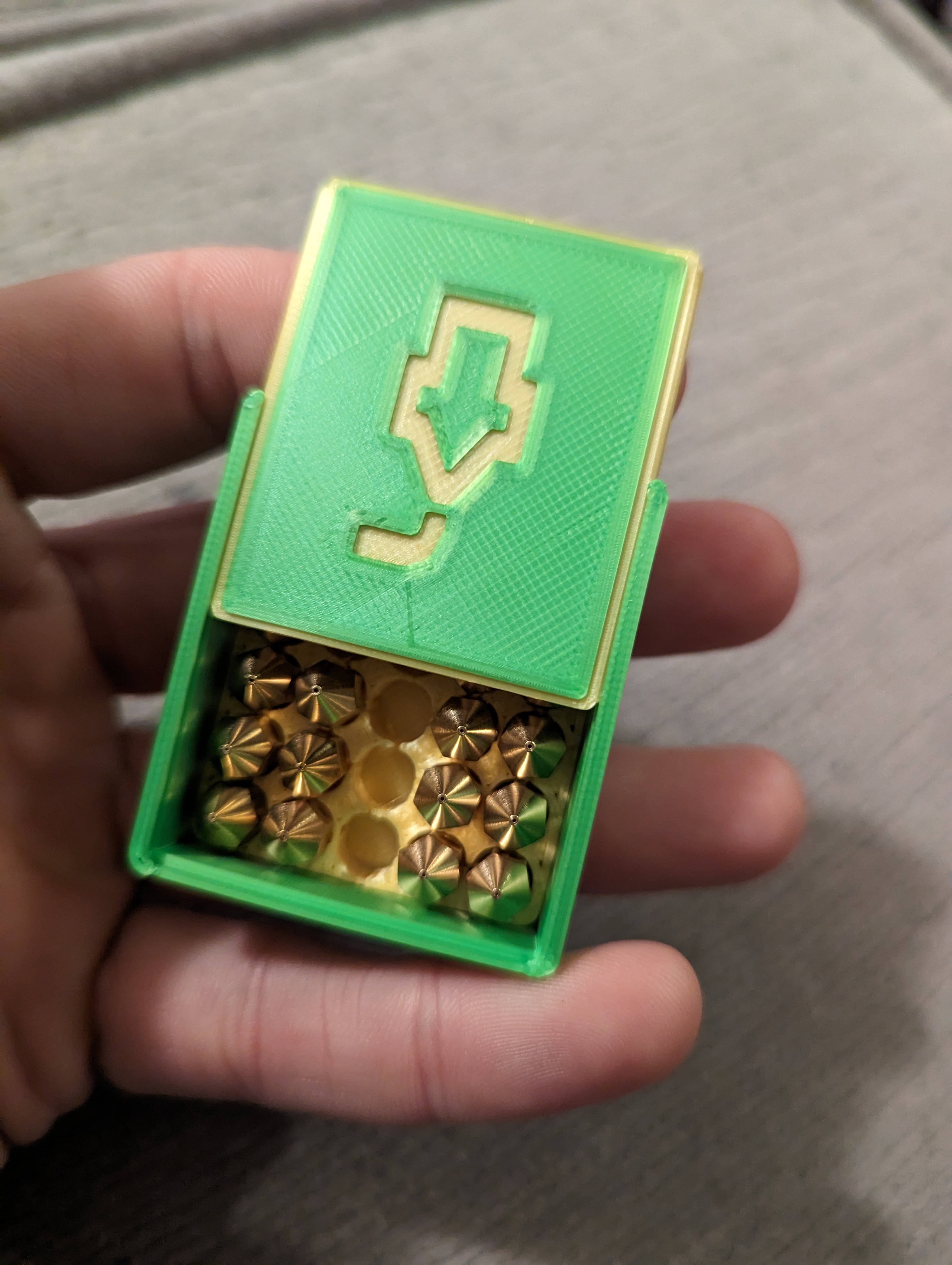 Tiny Nozzle Box