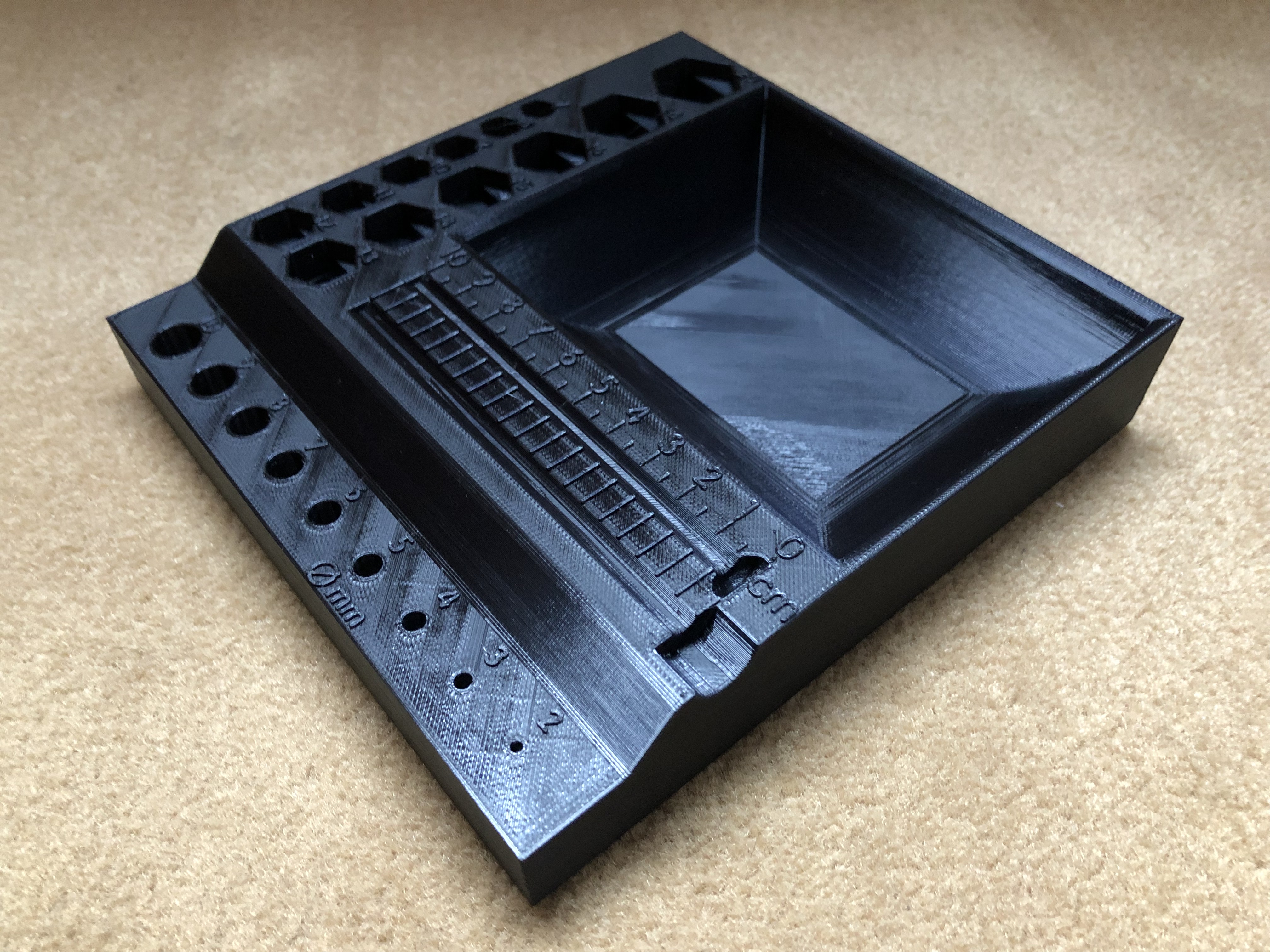 Advanced Screw Sizer - Altered To Use Less Filament