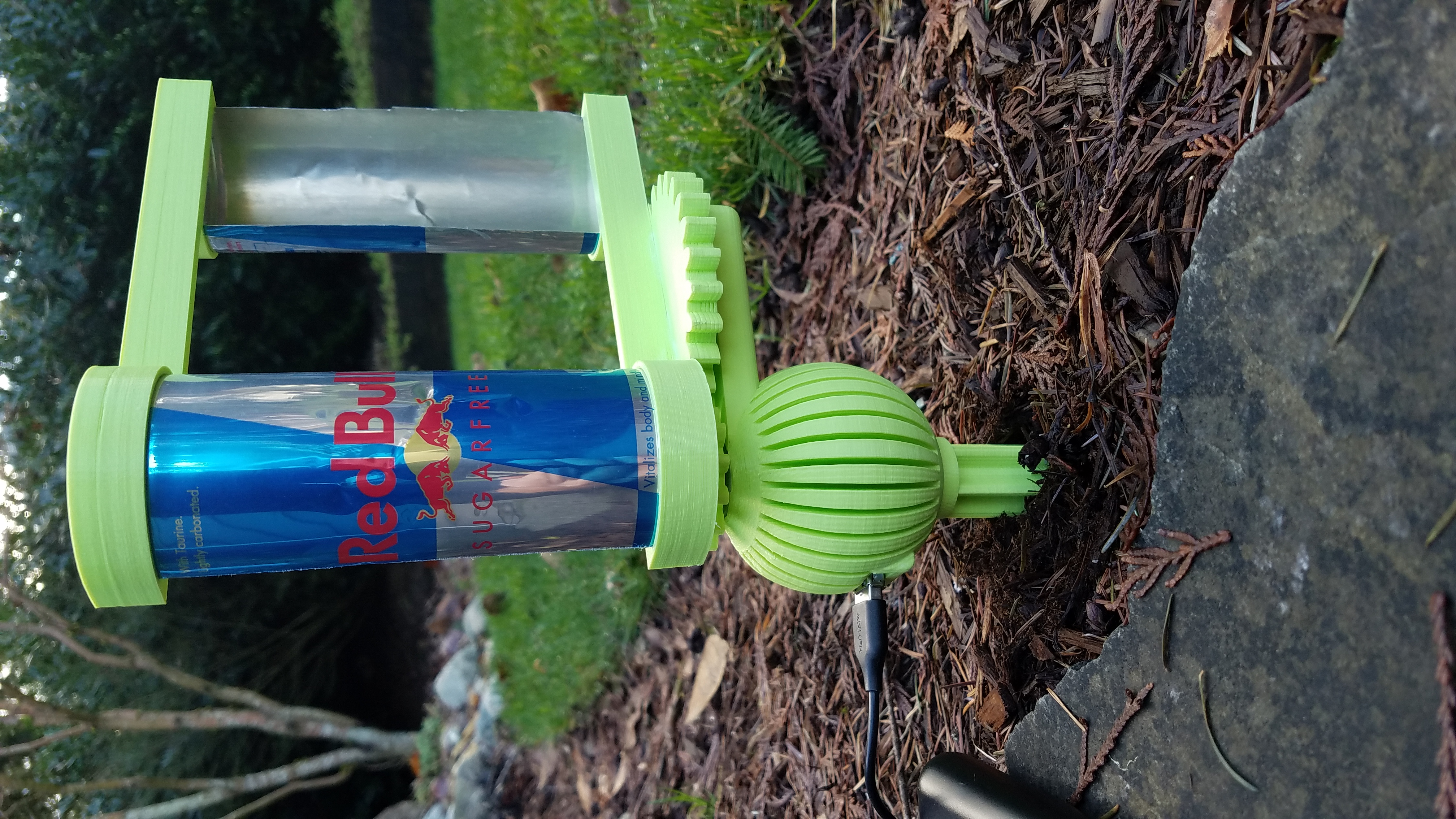 250ml Can Wind Powered USB Generator