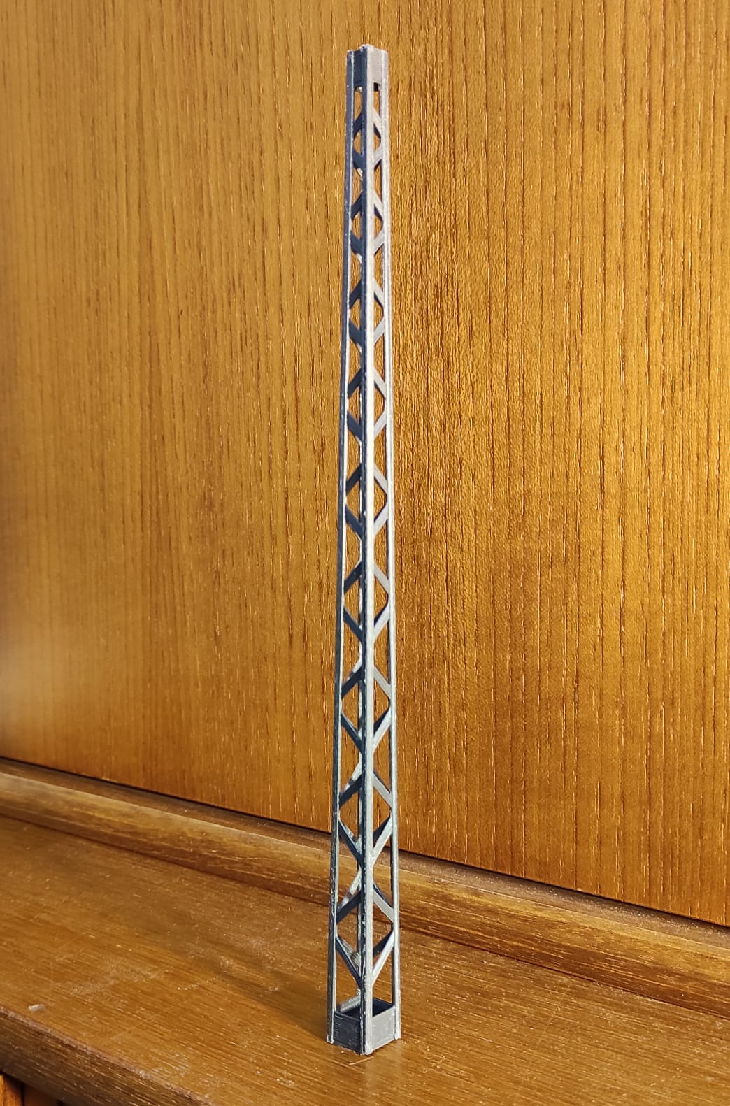 Gittermast Modelleisenbahn
