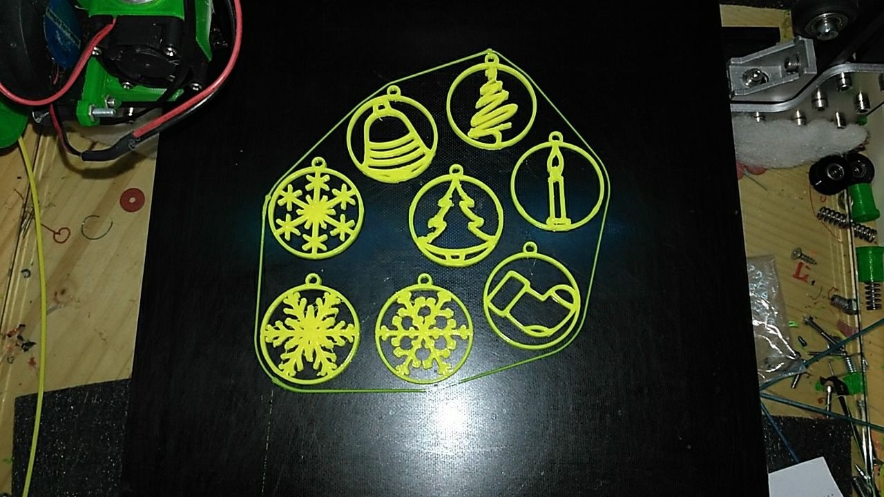 Christmas Tree Decorations - Weihnachtsbaumschmuck