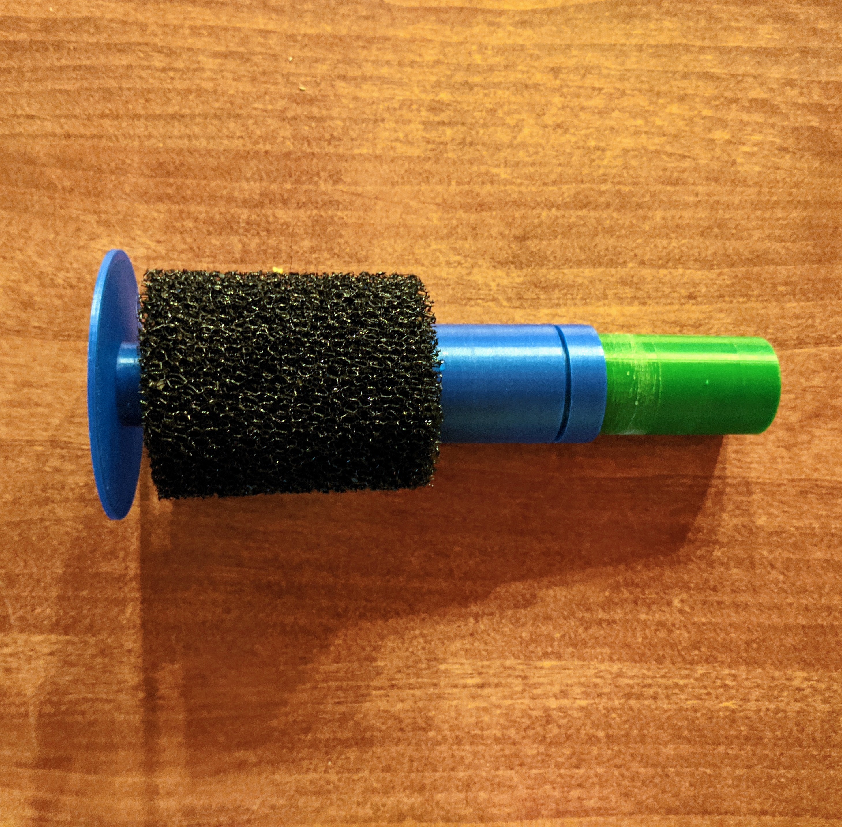 Air powered aquarium sponge filter