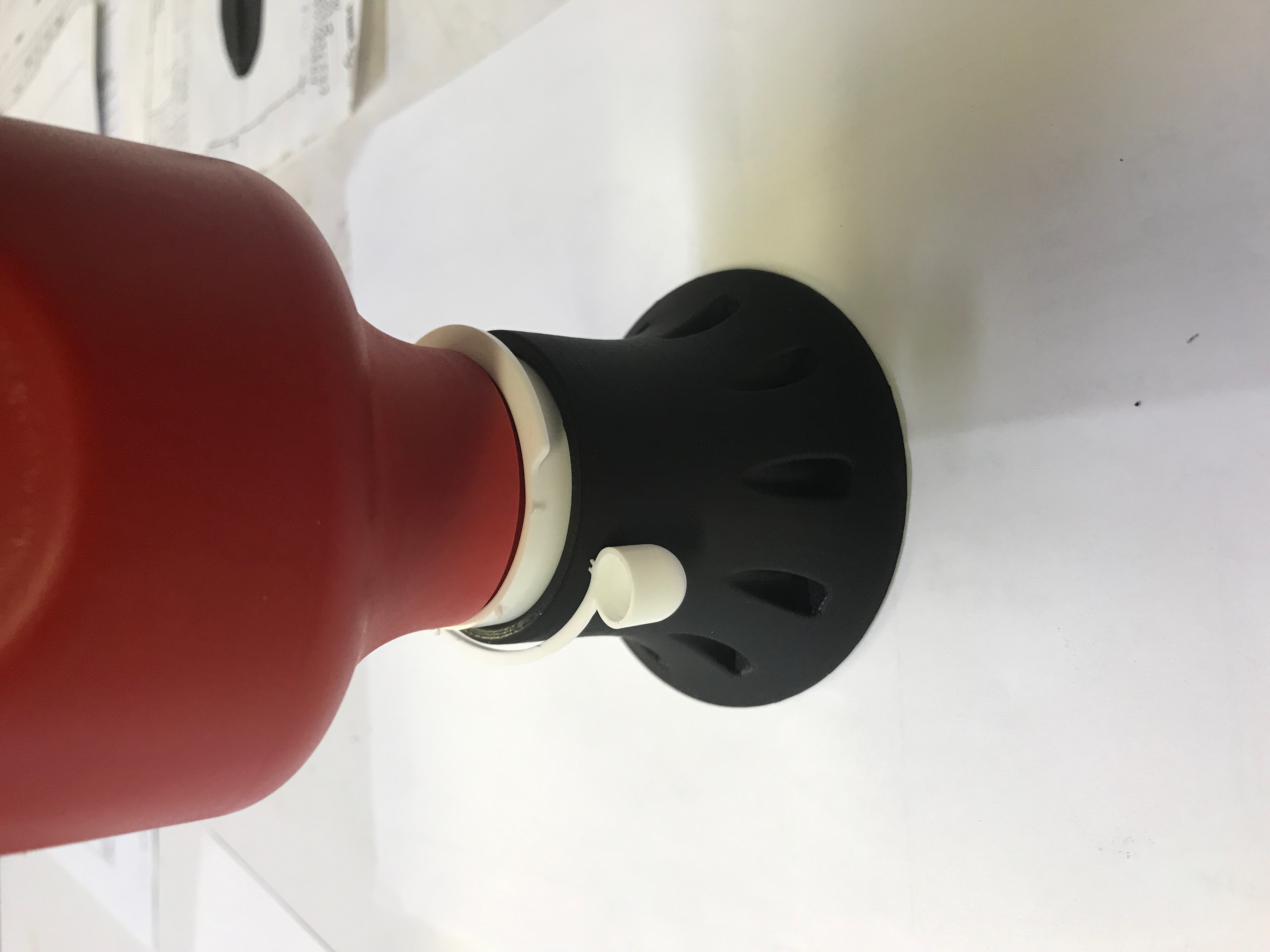 Ketchup bottle stand